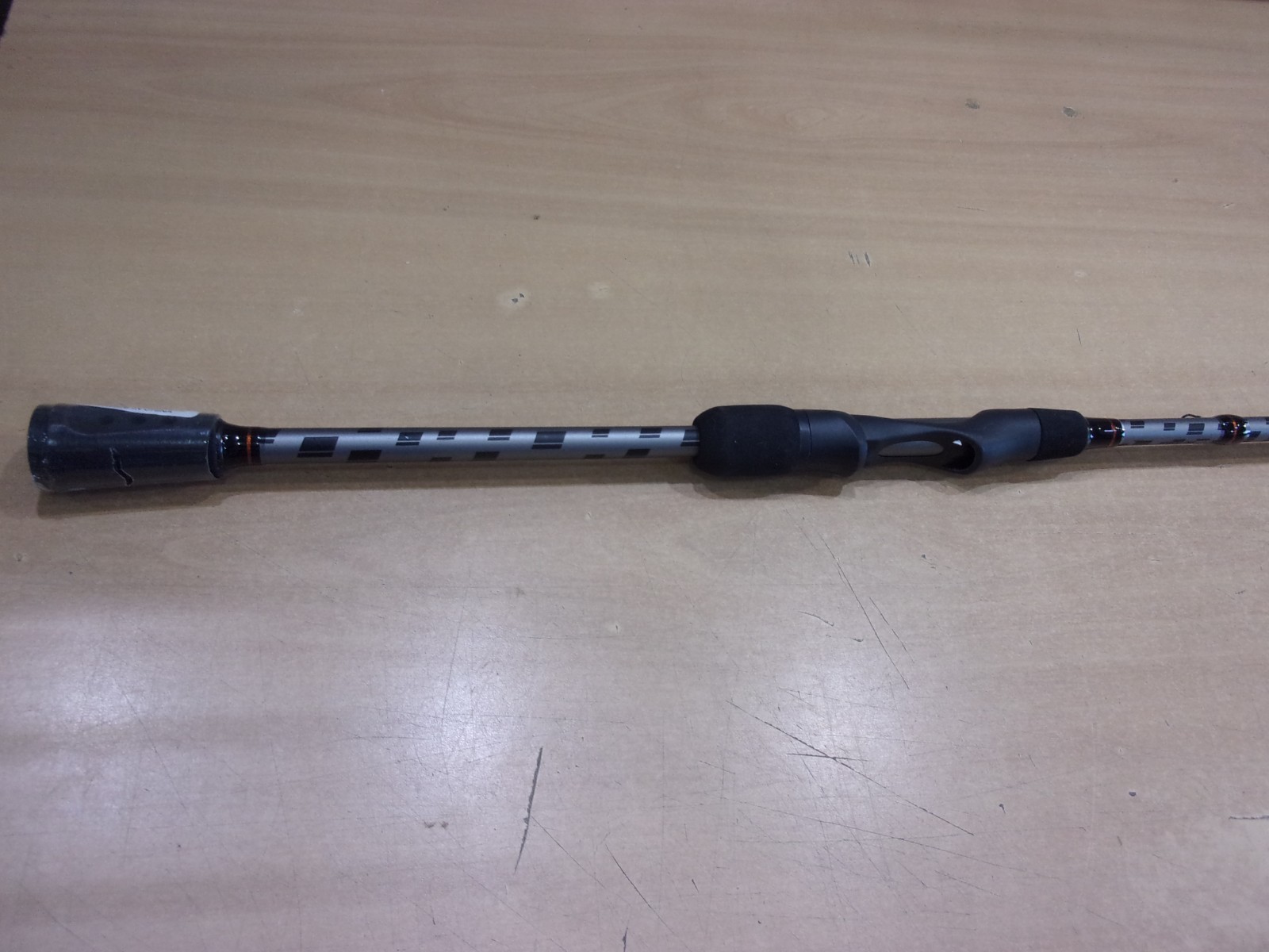 ABU GARCIA VENGEANCE SPINNING ROD 6 foot 9 inch Medium Light power