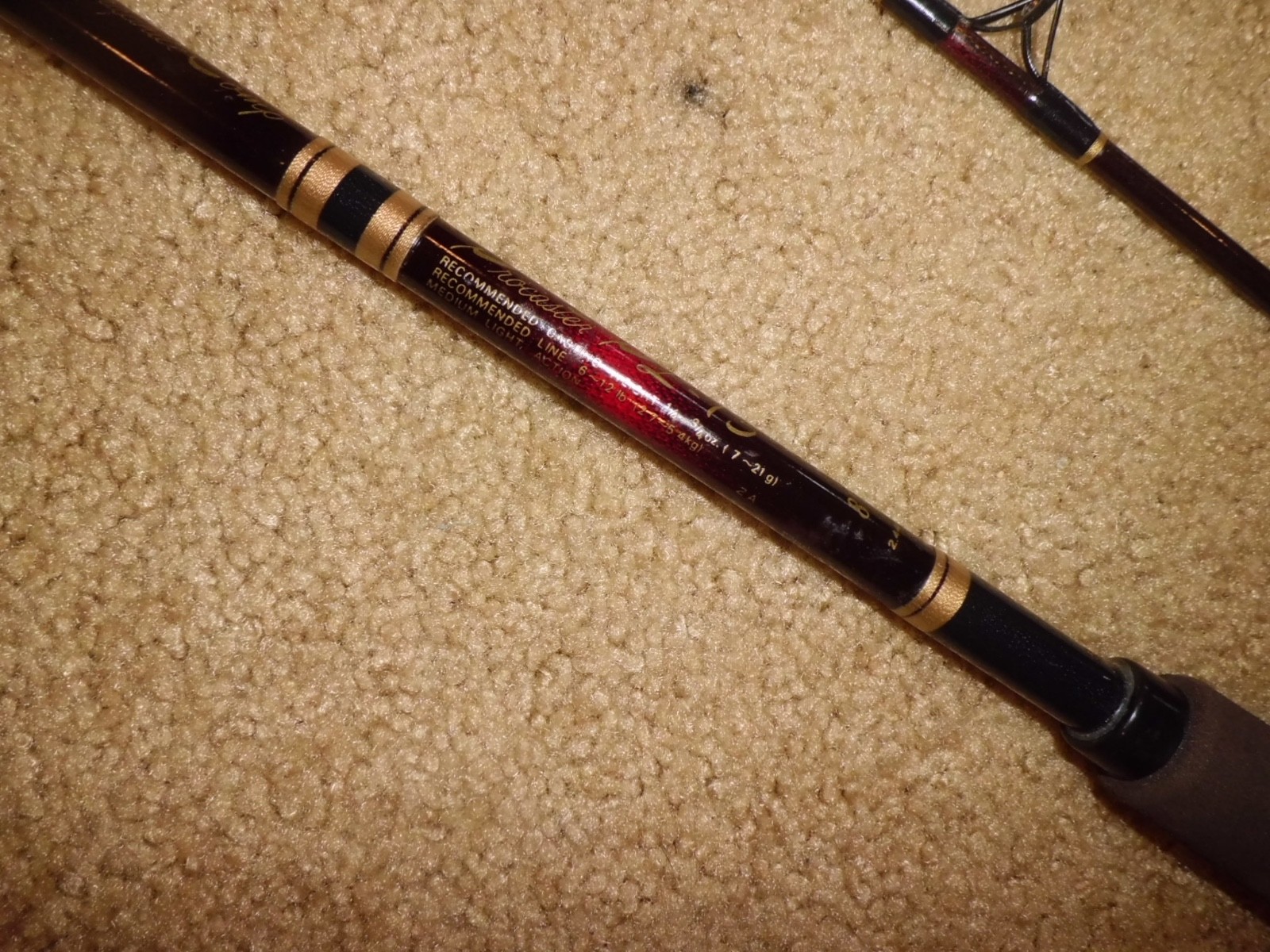 Vintage DAIWA Procaster PL-15 Spinning 8′ Rod- 6 -12lb test
