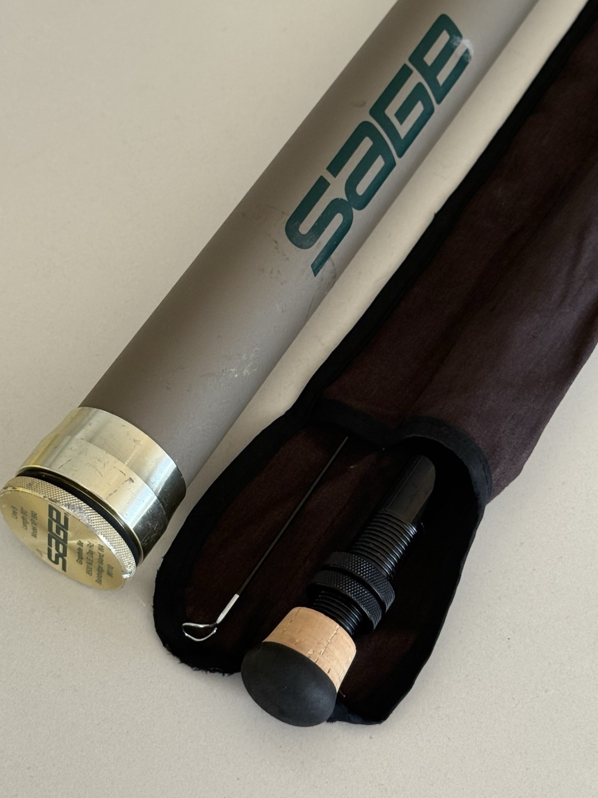 **BEAUTIFUL** 🔥 SAGE XP 9wt. 9’ft Flyrod!!🔥~LEGENDARY 2pc~ 🔥