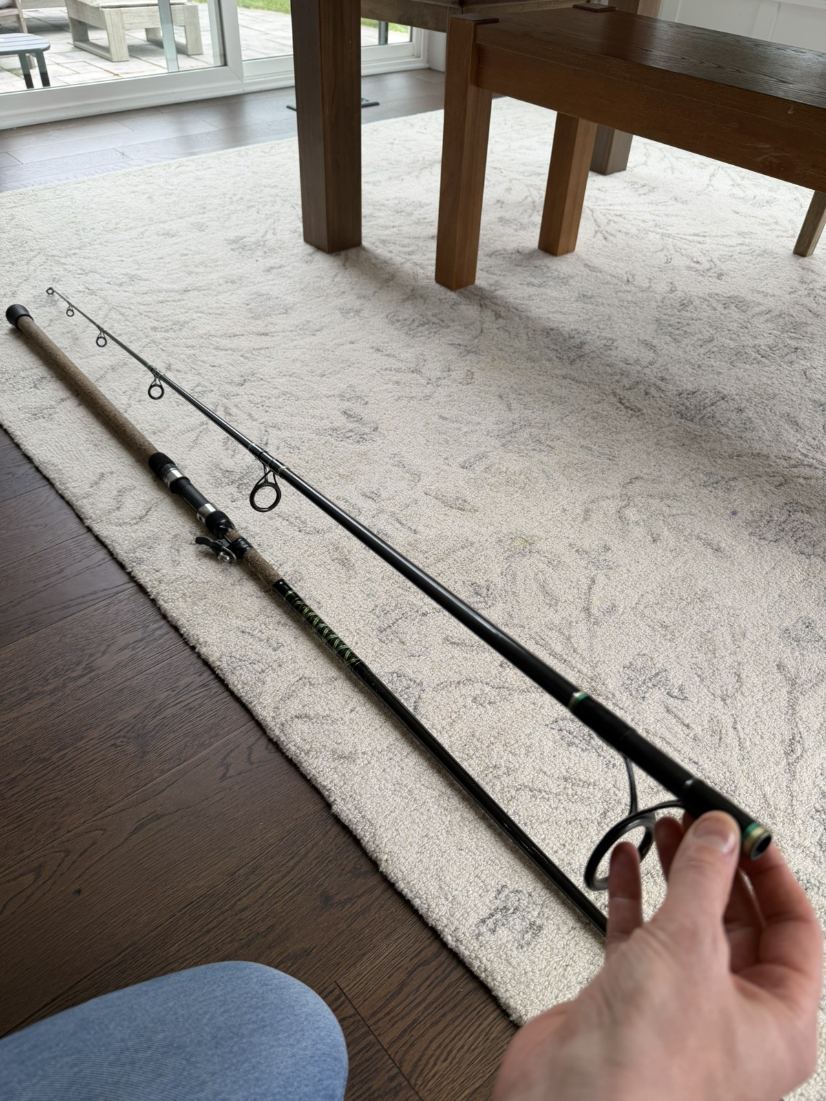 Fishing Rod Cabelas Salt Striker Graphite Spinning Angler 10-25lb Cork CSS-CTS10