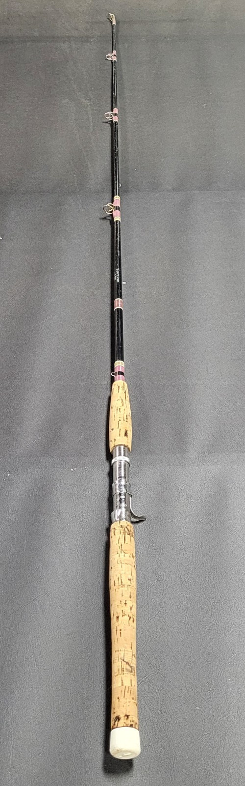 ST. CROIX 5’6″, 1PC Fiberglass Musky Rod, 5500, 4 Carboloy Guides, VG+ Condition