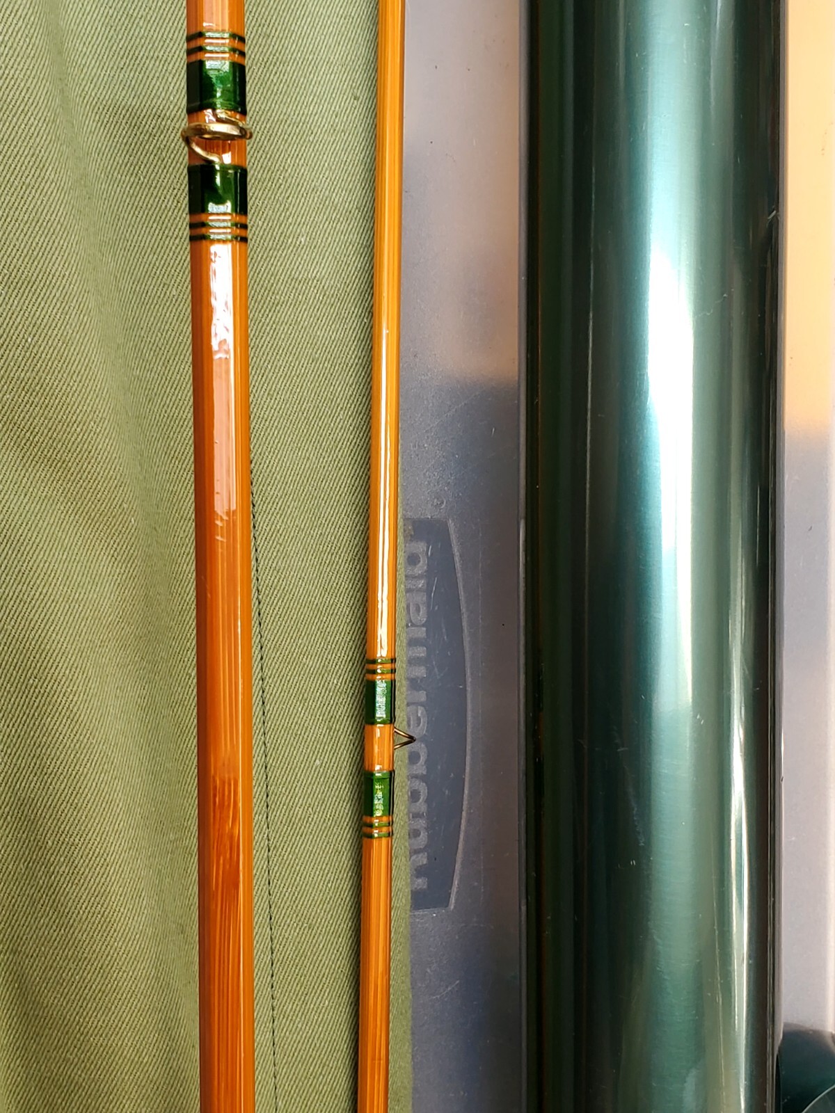 New Pezon Et Michel Bamboo Rod FRANCE 8’6″ 2pc w/2Fighting Buttons-tube-Sock