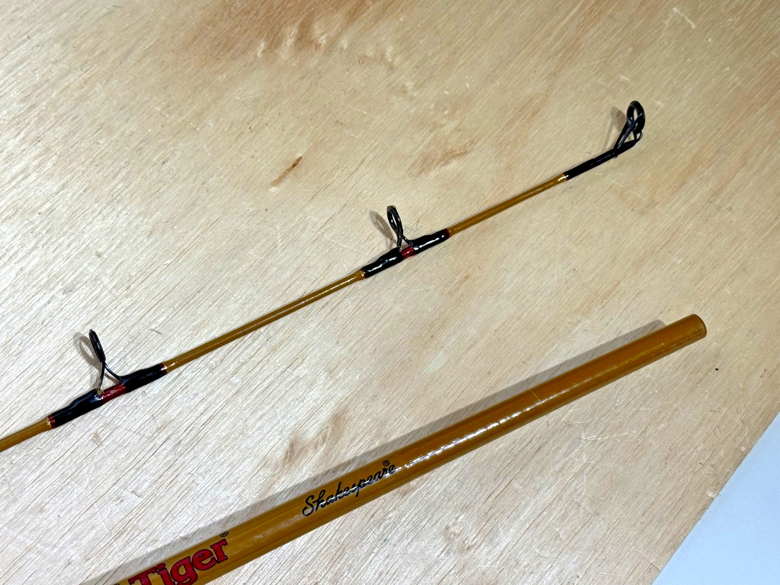Ugly Stick BWC 2201-2 Tiger 7-ft Medium Action 10-to-50-lb Spinning Rod (2)-Pcs