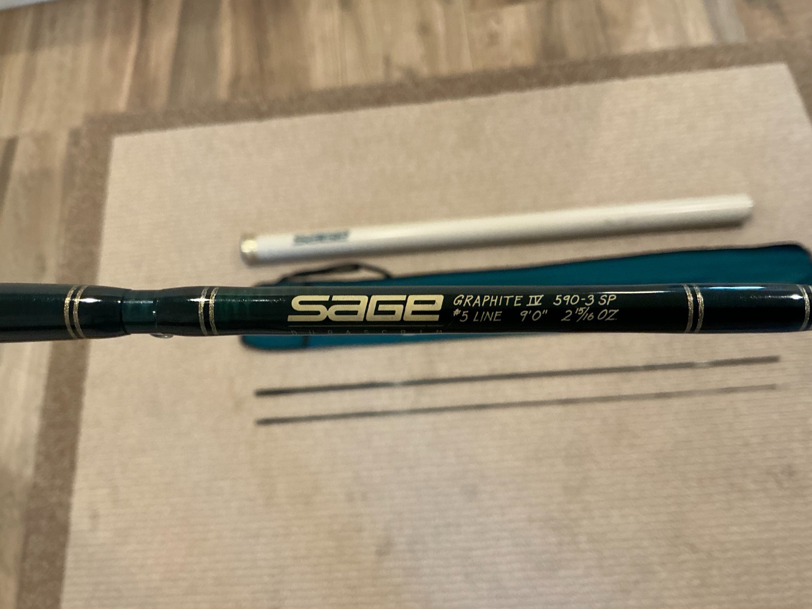 Sage 590-3 SP Graphite IV 5WT 9’0″ Fly Rod