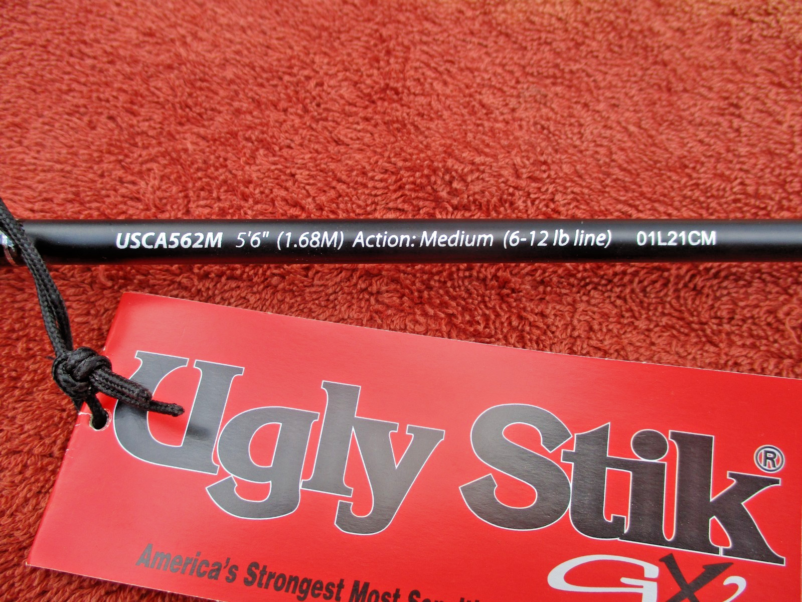 Shakespeare Ugly Stik GX2 2-piece Fishing Rod Tags still on 5″6″ Medium Action