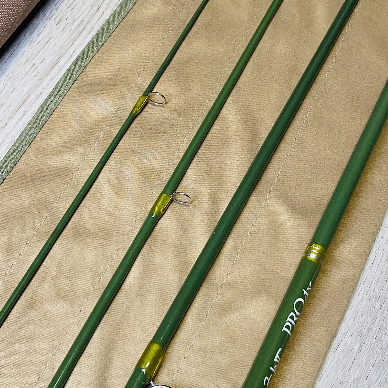 [Beautiful]G. Loomis PRO 4X Fly Rod. 9’0” 7wt. W/ Tube and Sock