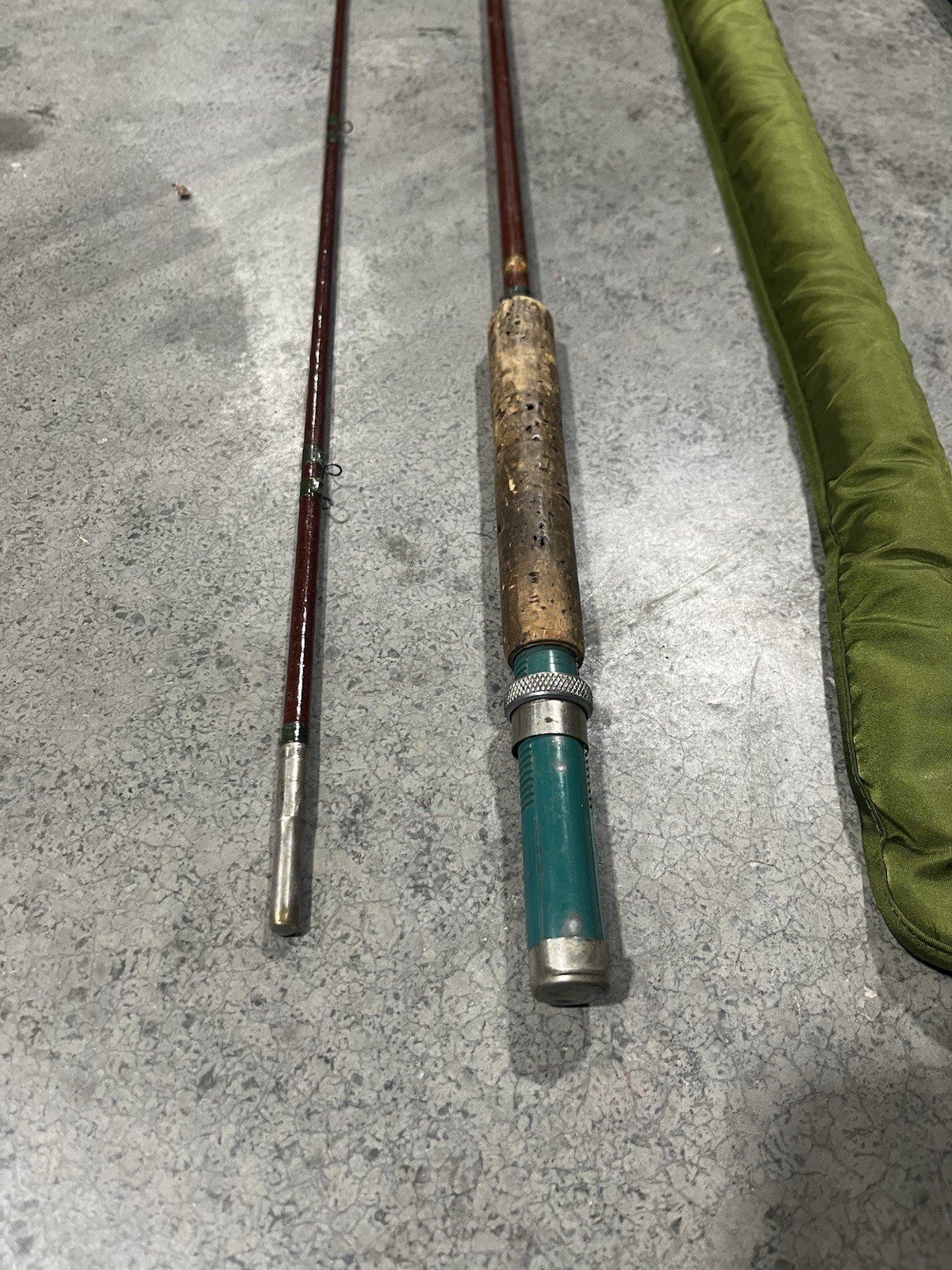 Vintage Montague Hologlass 7’6” Fly Rod w/cloth Sleeve & Aluminum Tube Case