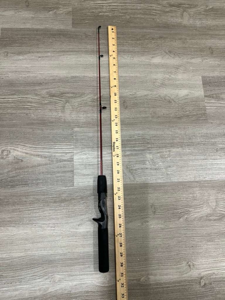 Zebco E8CO Casting Fishing Rod 31” Long.