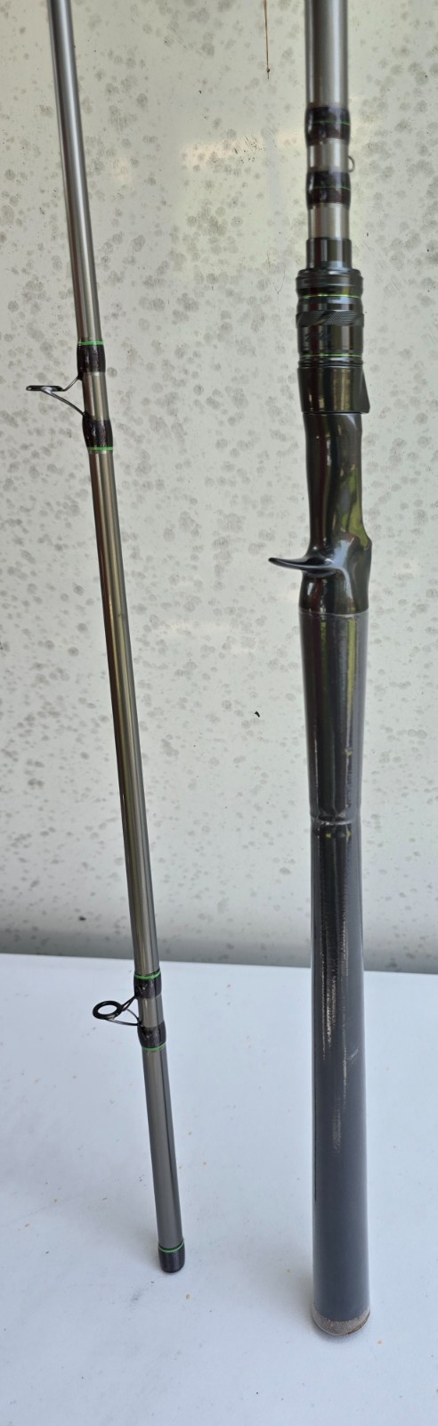 8 FT Handing M1 Pike Striper Casting Rod, 2 Piece Baitcasting Fishing Rod