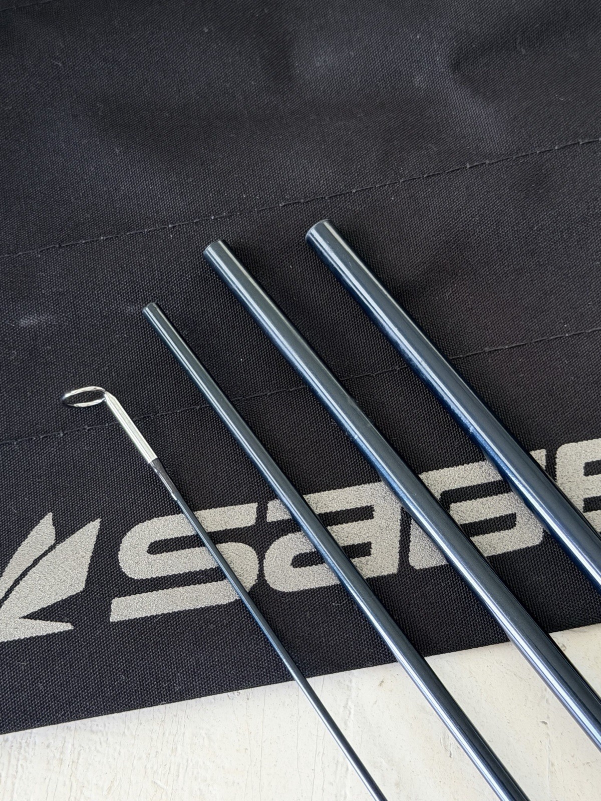**BEAUTIFUL** 🔥 SAGE R8 SALT 8wt. 9’ft~4Pc FlyRod!! 🔥~LEGENDARY~🔥