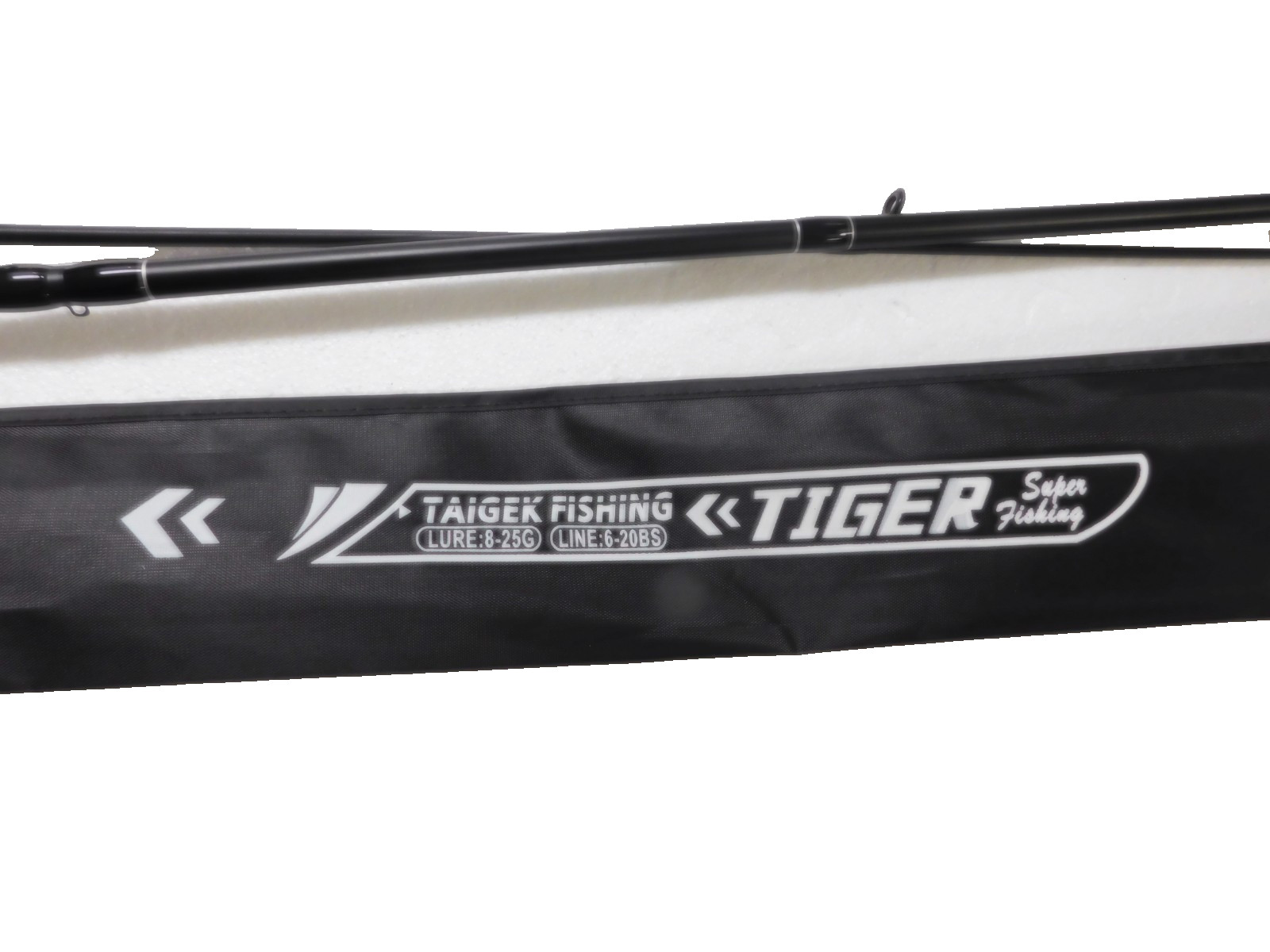 Taigek Spinning Fishing Rod 1.8m (6ft) 2- piece medium-light Bass Rod