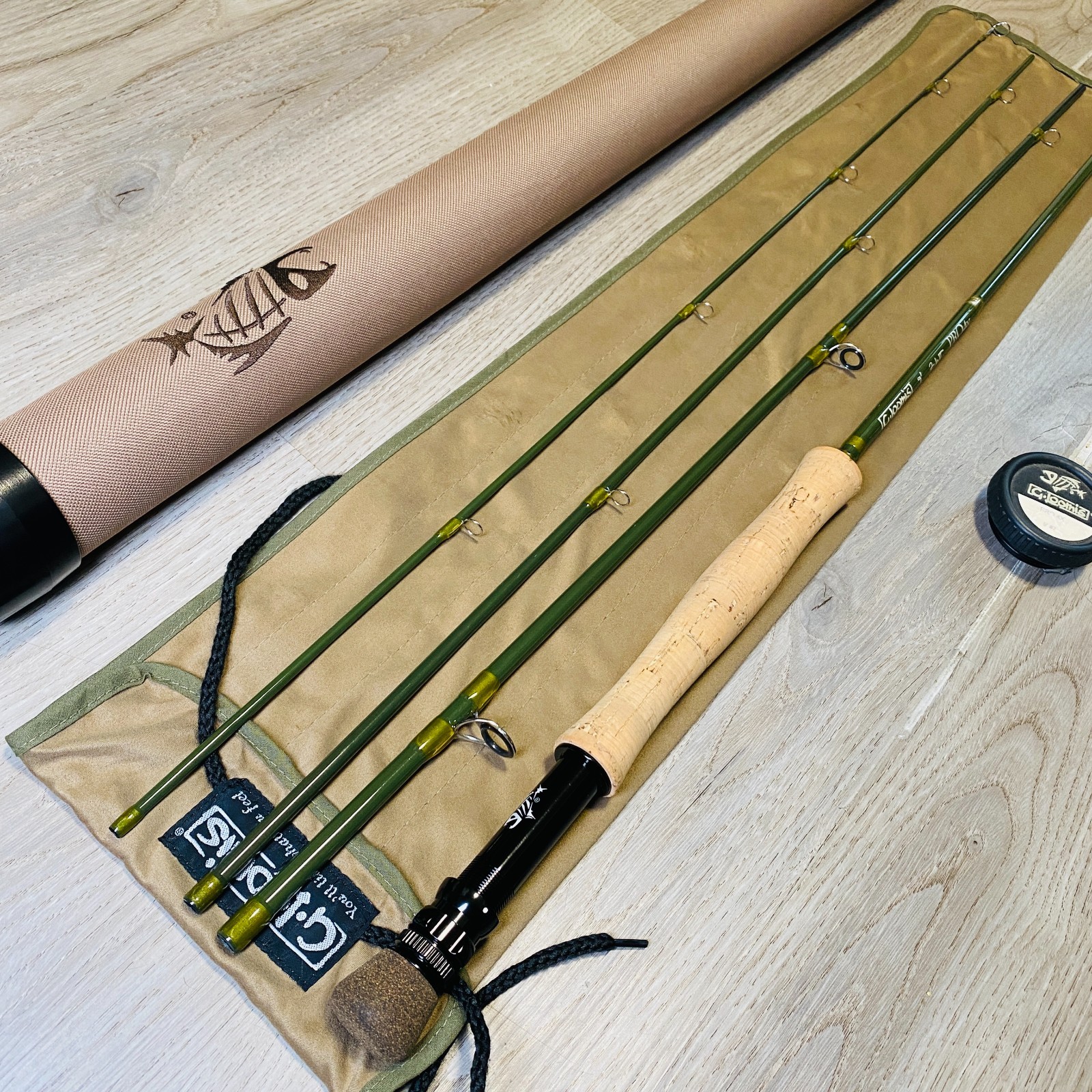 [Beautiful]G. Loomis PRO 4X Fly Rod. 9’0” 7wt. W/ Tube and Sock