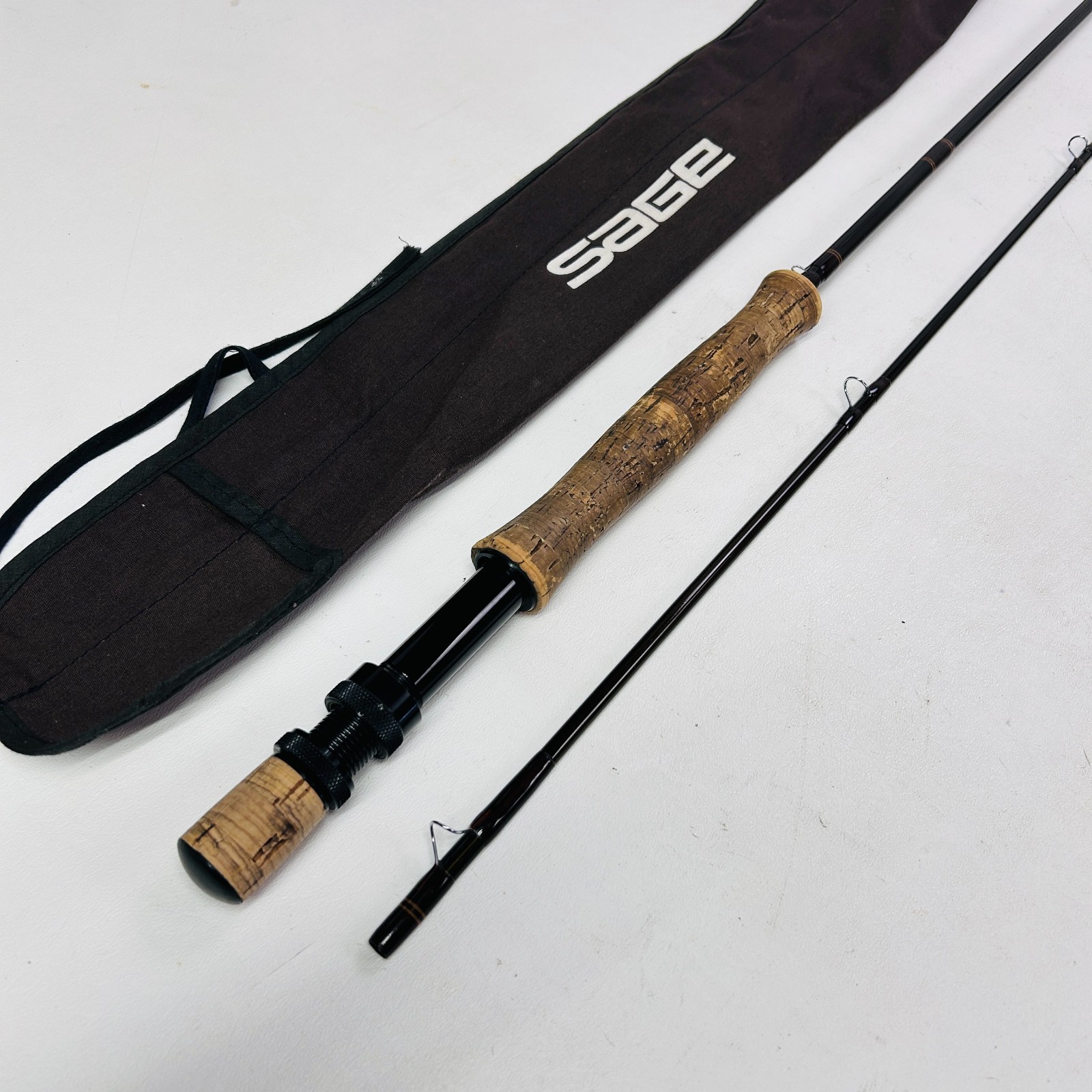Sage 890RPL Graphite III 9 Ft 8 wt 3.5 Oz 2 Pc Graphite Flyrod