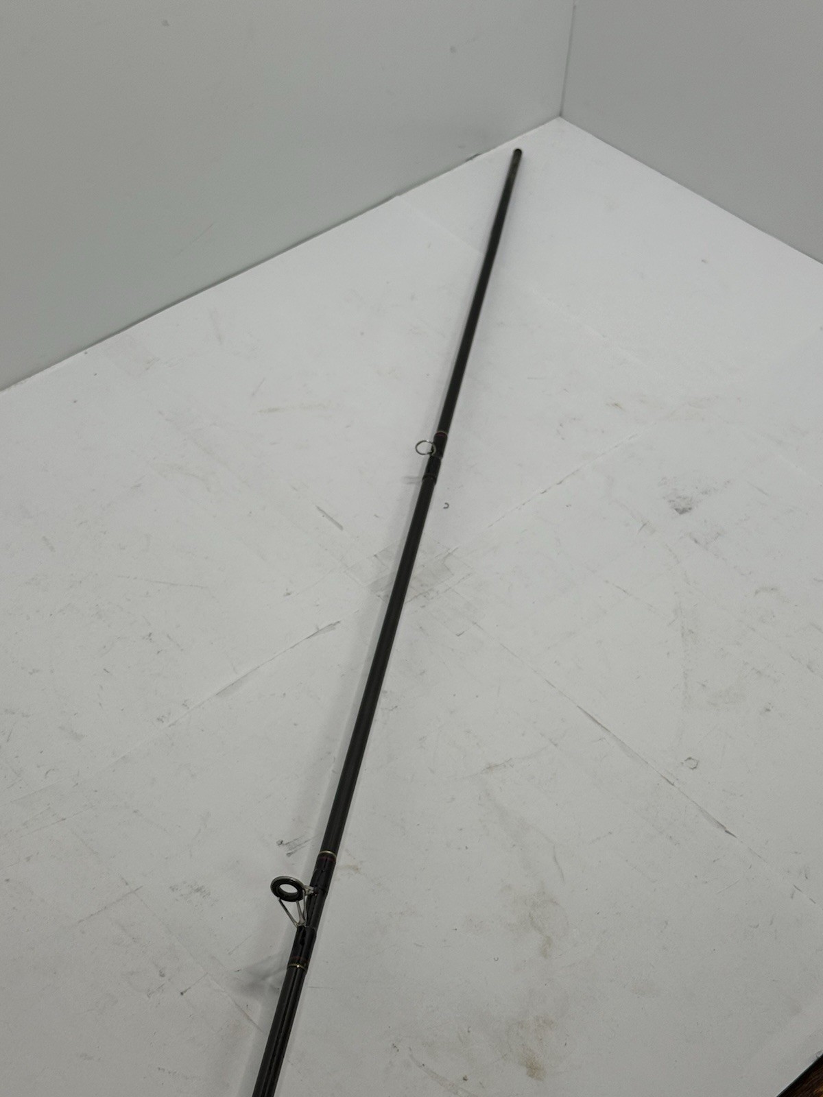 Custom Made GX806 96% Graphite Two 2 Piece 8′ 6″ 6 Weight Fly Fishing Fly Rod