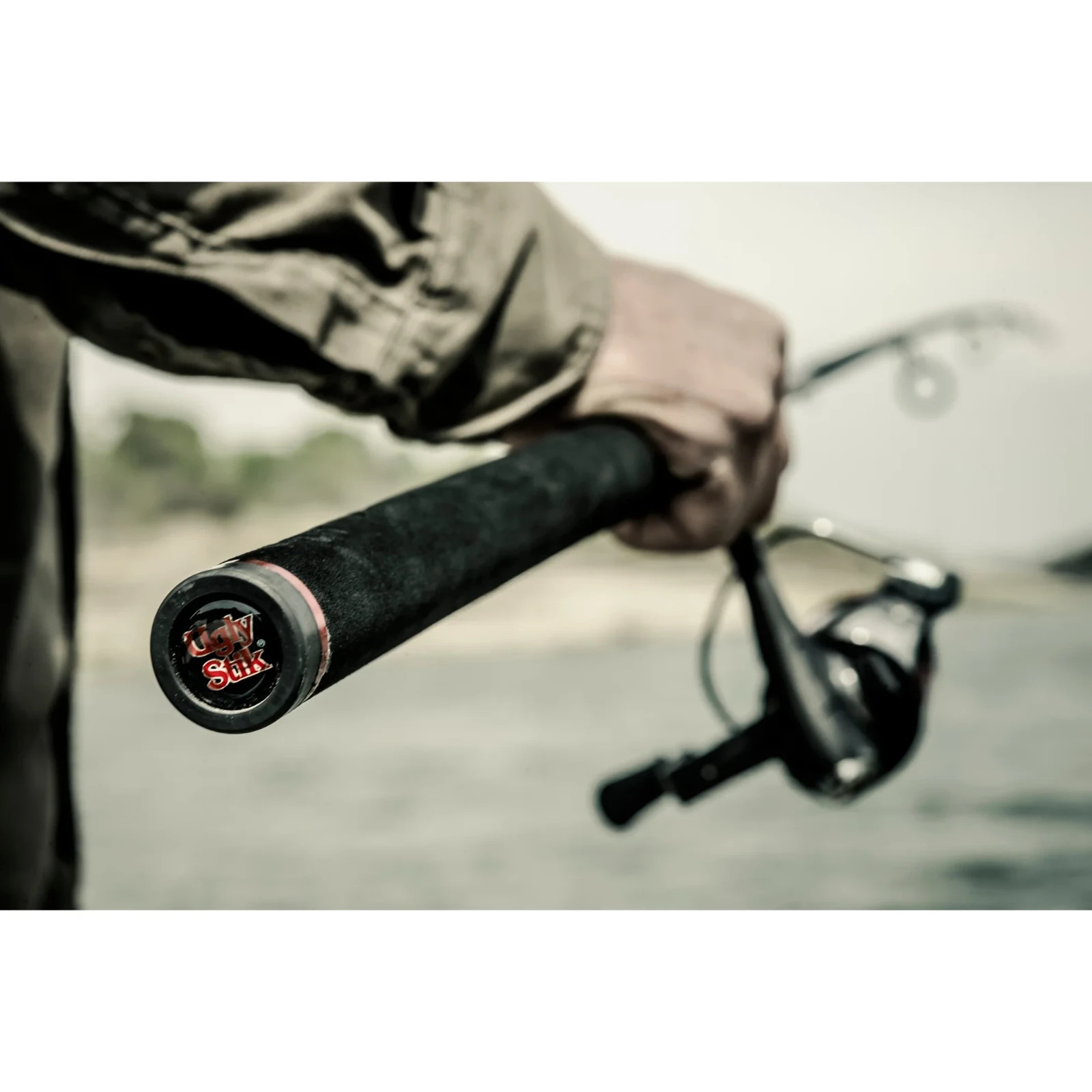 Ugly Stik Catfish Casting Rod, 7′ Medium Heavy Fishing Rod
