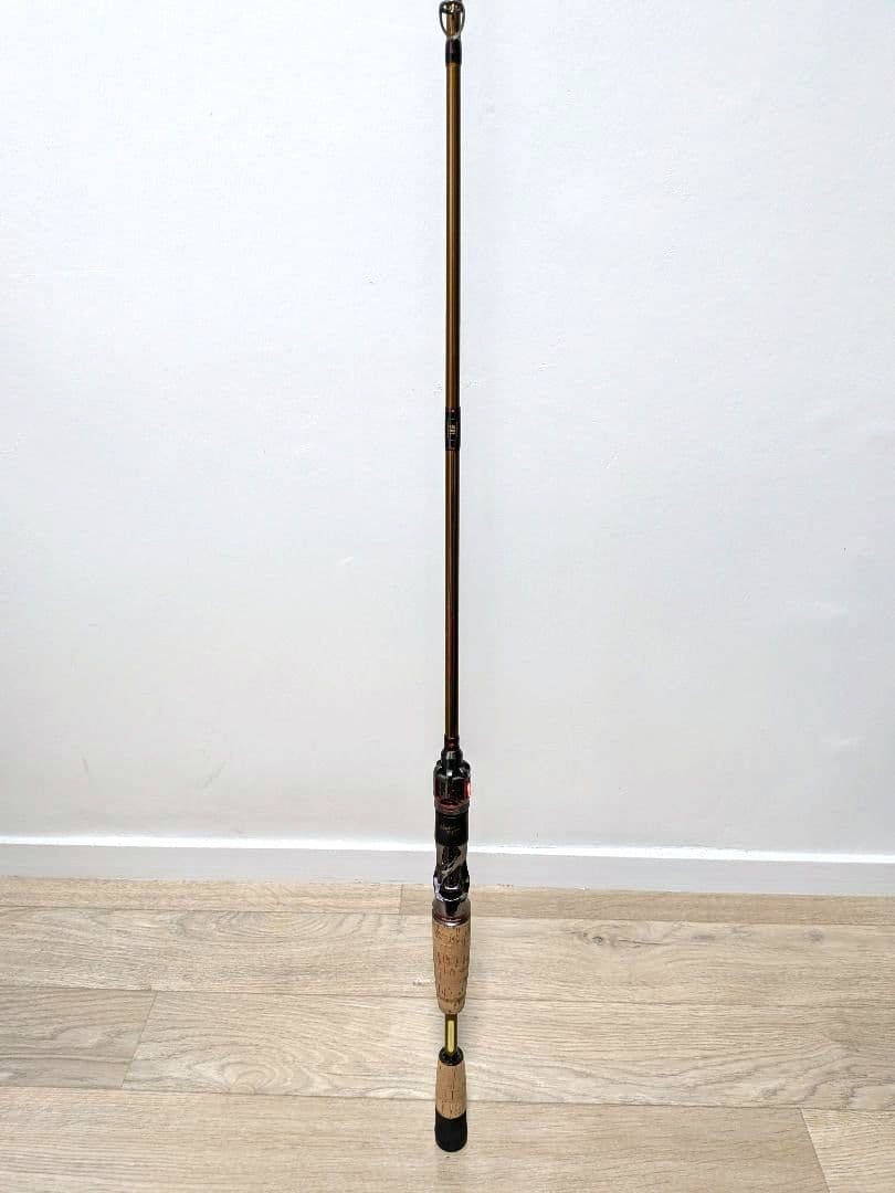 Megabass Cliffhanger Evolution F2.1/2-68ti Casting Rod C40-HDTS Used
