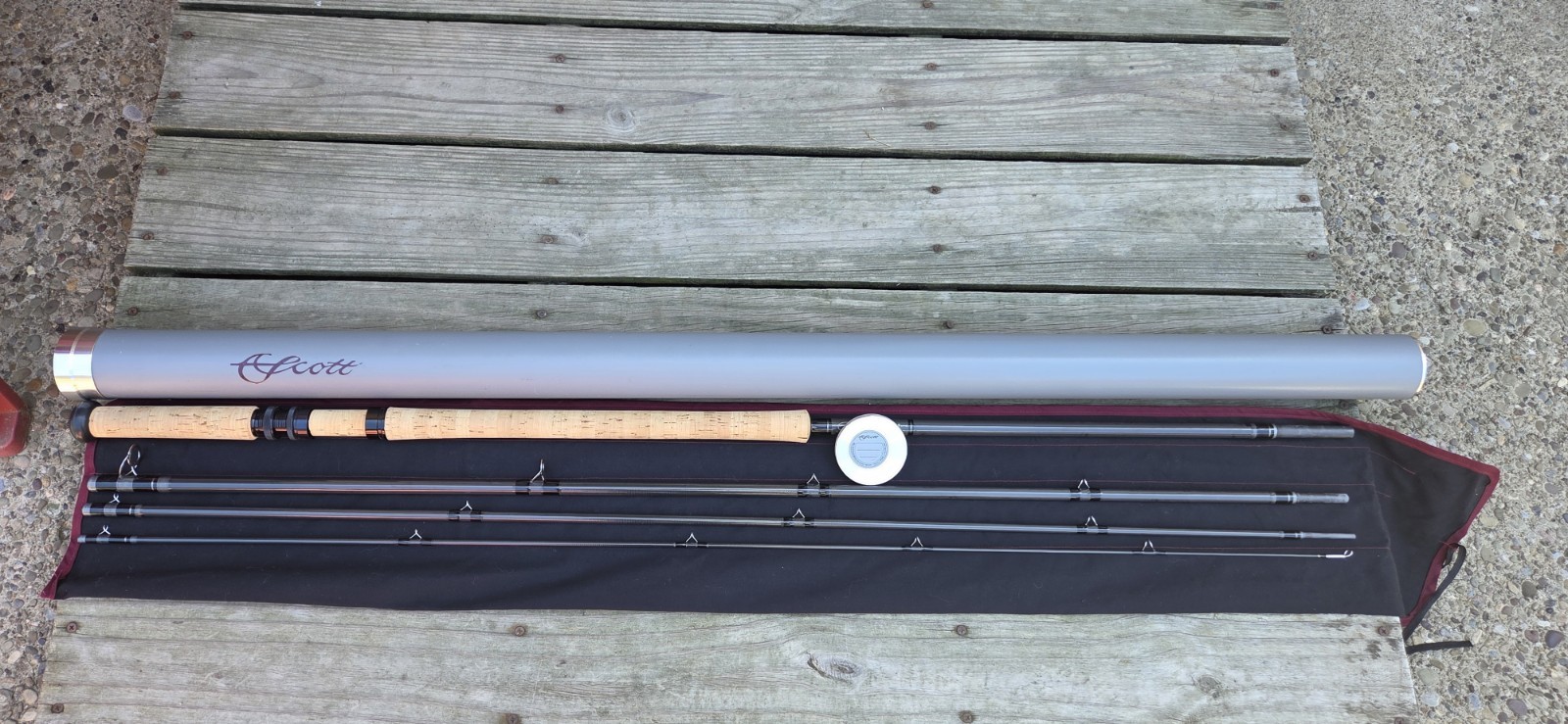 Scott ARC 1509 15′ 9WT Two Hand Fly Rod 4 Pc W/ Tube
