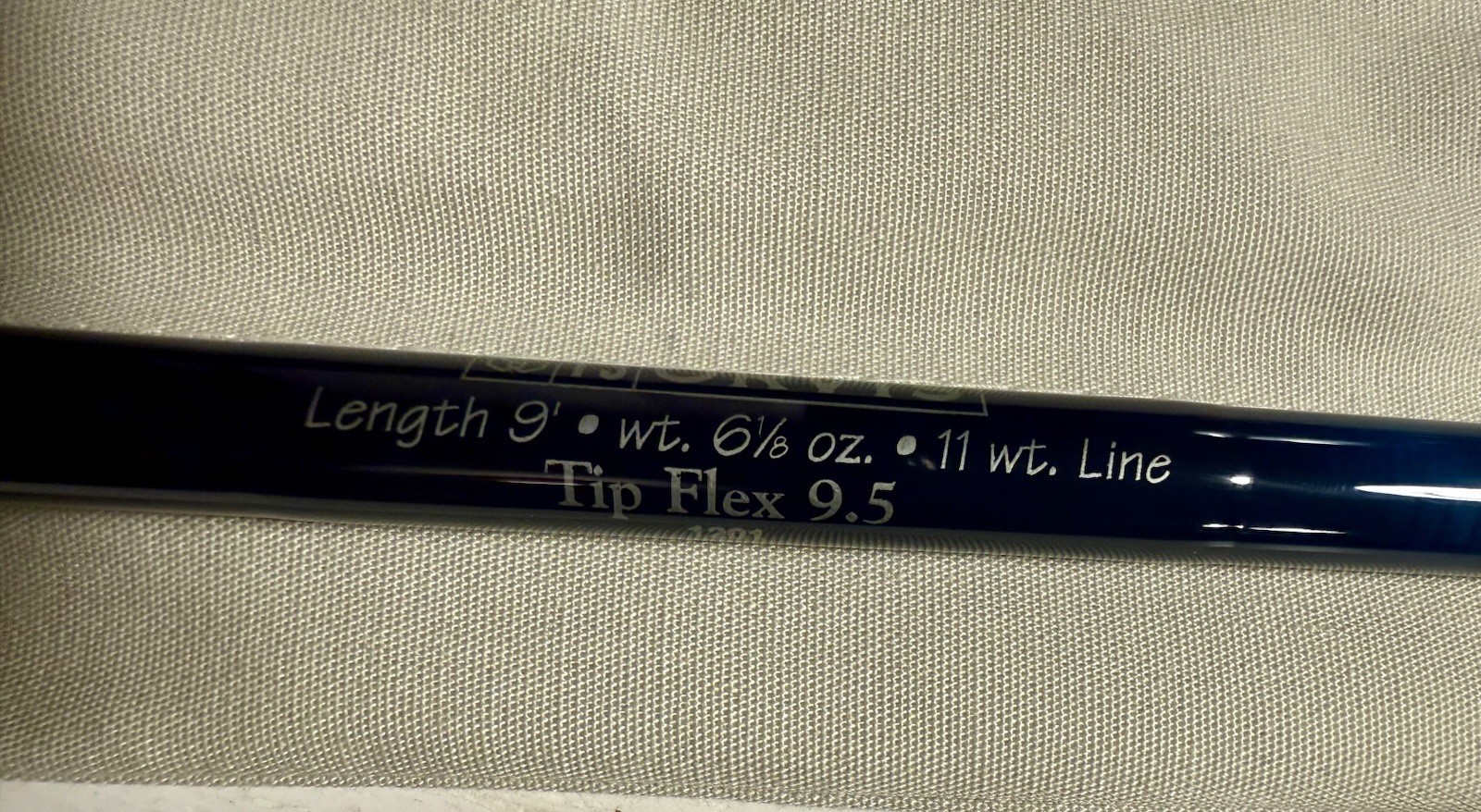 Orvis T3 9 Foot #11 Carbon 4 Piece Saltwater Fly Rod with Bag & Travel Tube