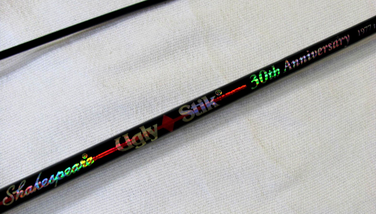 Two (2 ) Ugly Stik SPL 1101 5’6″ &SPL 1102 6 f: L& M Action Spinning Rods. 2 Pc
