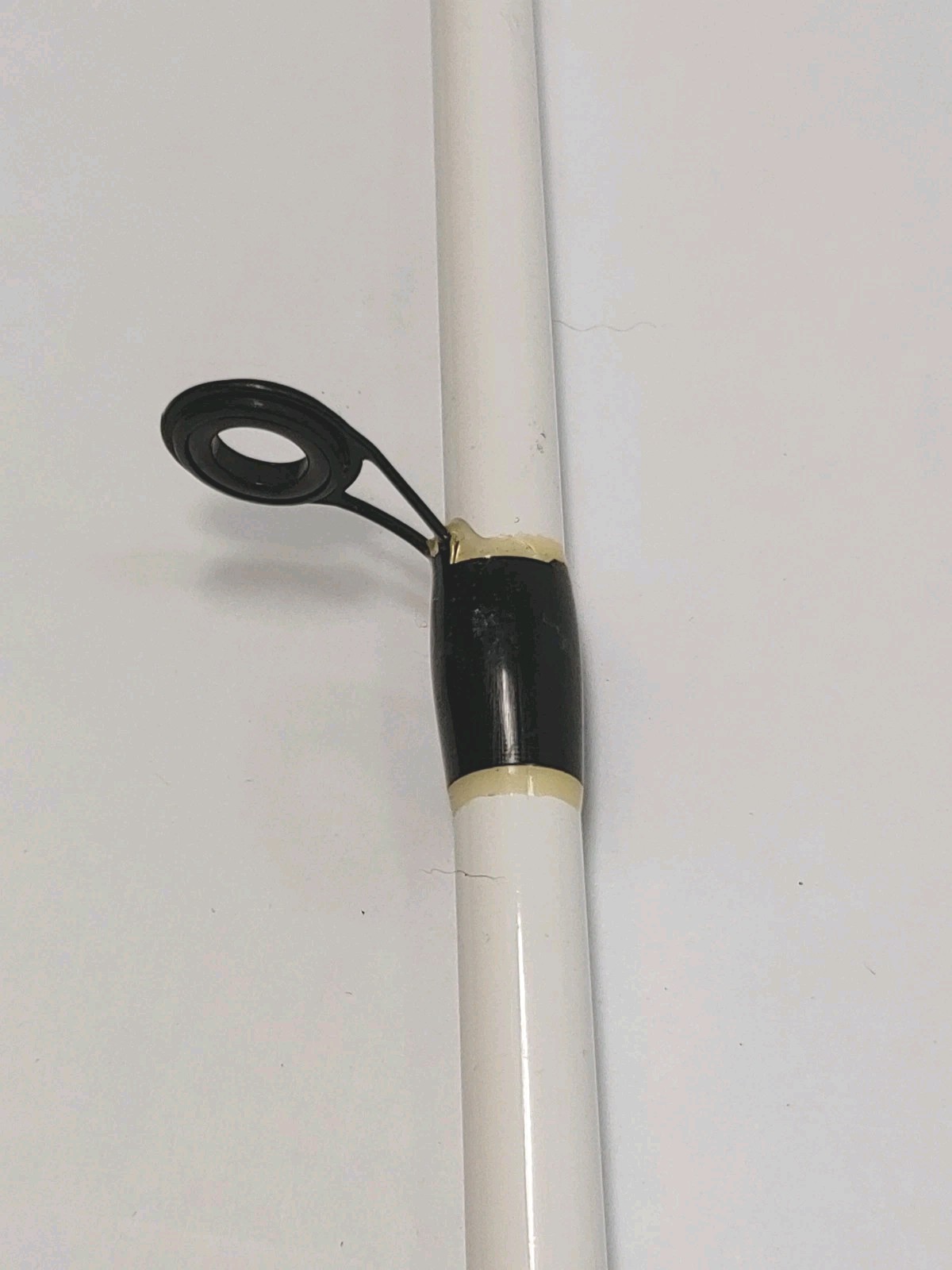 Tsunami Spear 7′ Medium 2Pc Fishing Spinning Rod Model TSSPE50-SS702M CLEAN