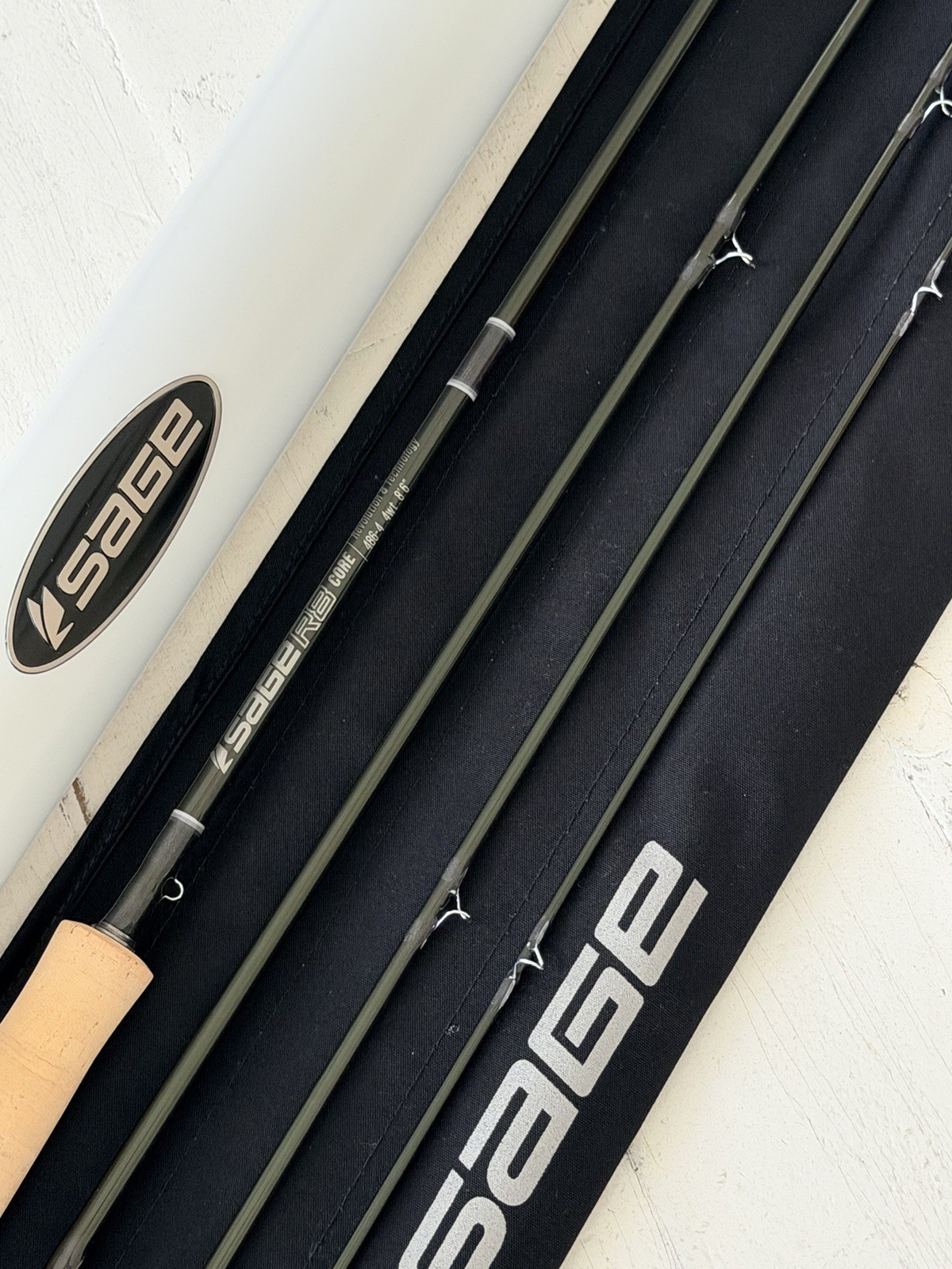 **BEAUTIFUL** 🔥 SAGE R8 Core 4wt. 8’6”in FlyRod!!🔥~LEGENDARY~🔥