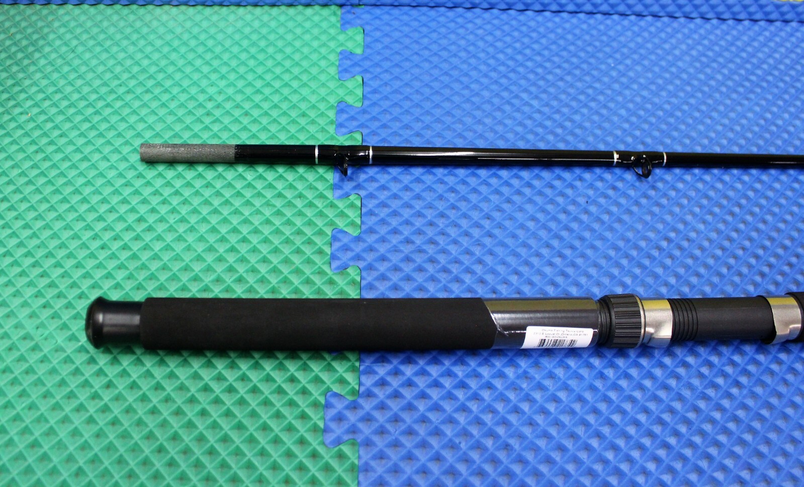 OKUMA CLASSIC PRO 2-Piece 10′ 0″ Mooching Rod Chartreuse Tip CPM-10M-CT