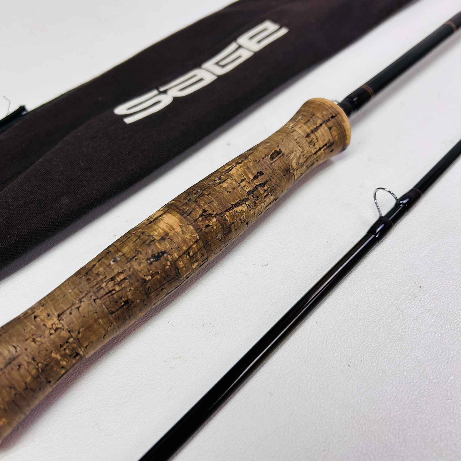 Sage 890RPL Graphite III 9 Ft 8 wt 3.5 Oz 2 Pc Graphite Flyrod