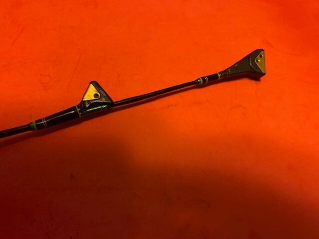 CUSTOM BUILT CALSTAR GRAFIGHTER GX7 7 FOOT 8 TO 20 LB. BAITCASTING FISHING ROD