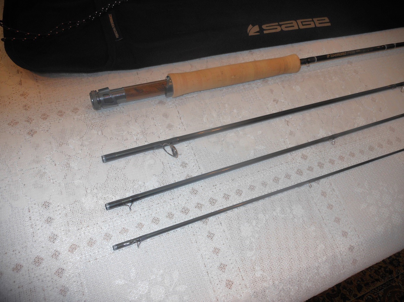 SAGE R8 CORE FLY ROD, 3 WEIGHT, 4-PIECE, MODEL 390-4, NEVER FISHED, MINT!