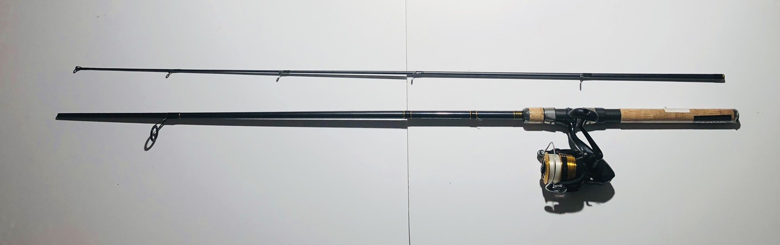 DAIWA D SHOCK DSC F702MC 7’0″ 2 Piece 6-14LB Spinning Rod & D Shock 3000B Reel