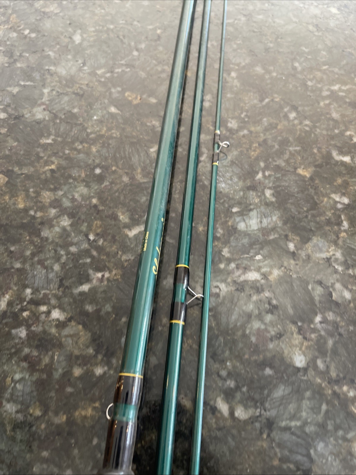 Shakespeare SKP8056-3 Fly Fishing Rod 3-Piece 8′ #5/6 Fly Line