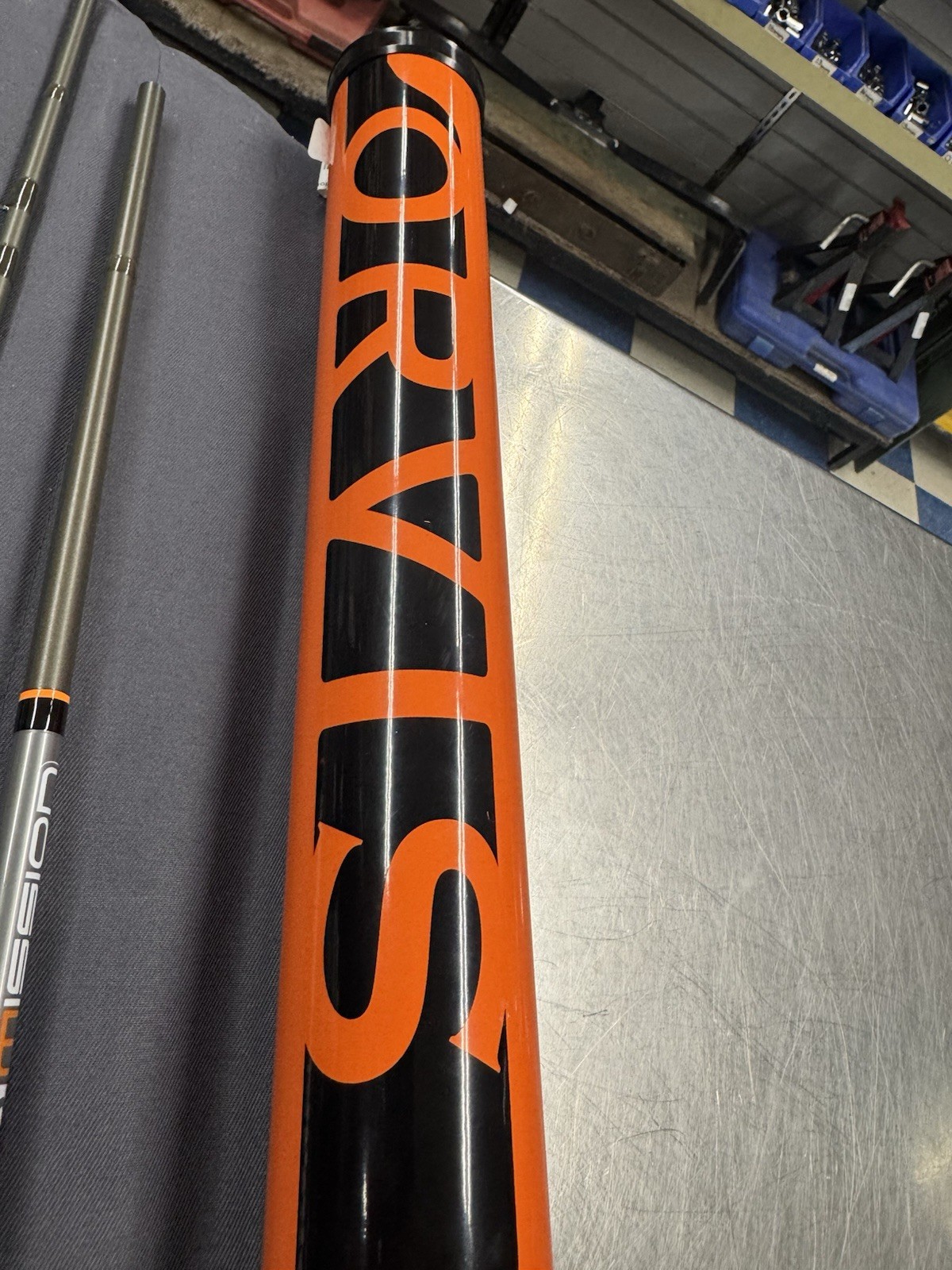 ORVIS MISSION 4 PIECE FLY ROD 11′ 8WT TWO HANDED IN CASE MADE USA