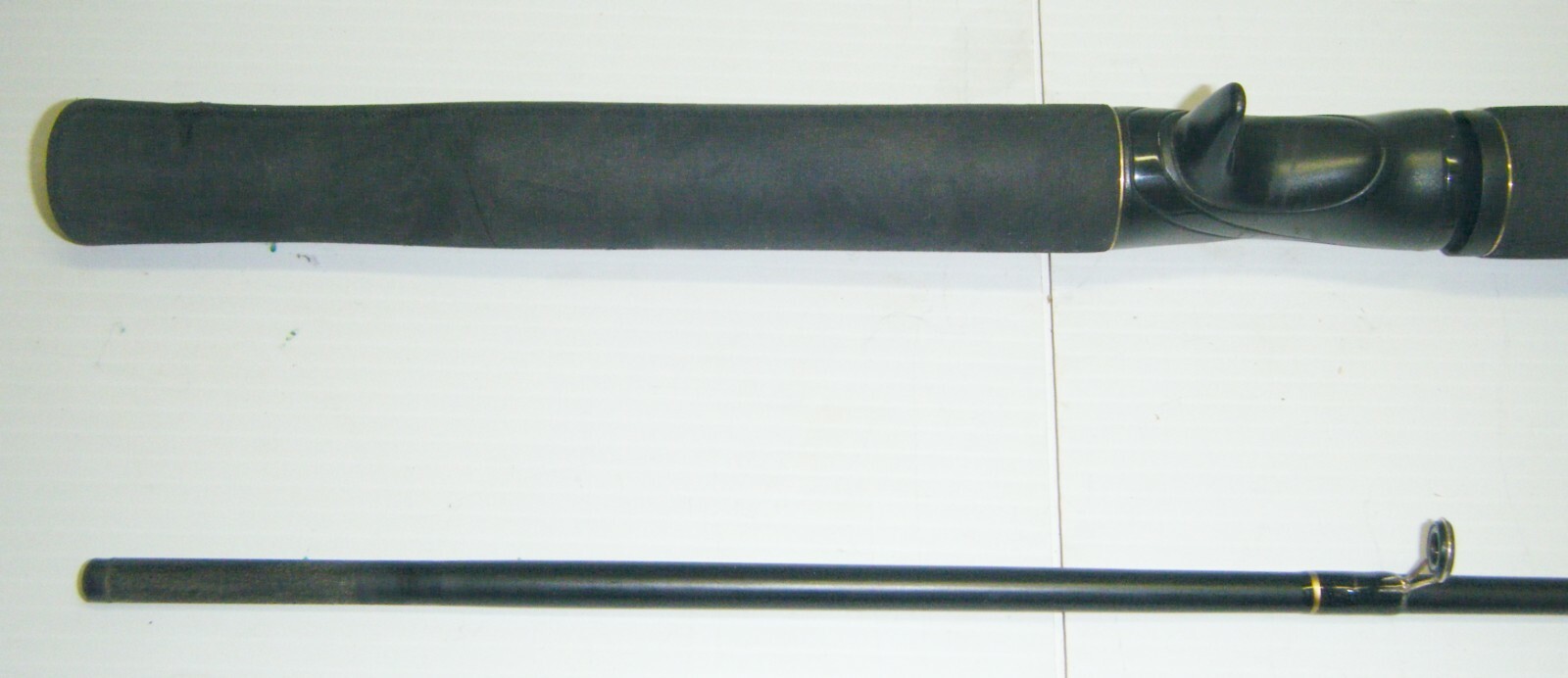ABU Garcia Abumatic 375 2-Piece 6’ Med. Action Casting Rod