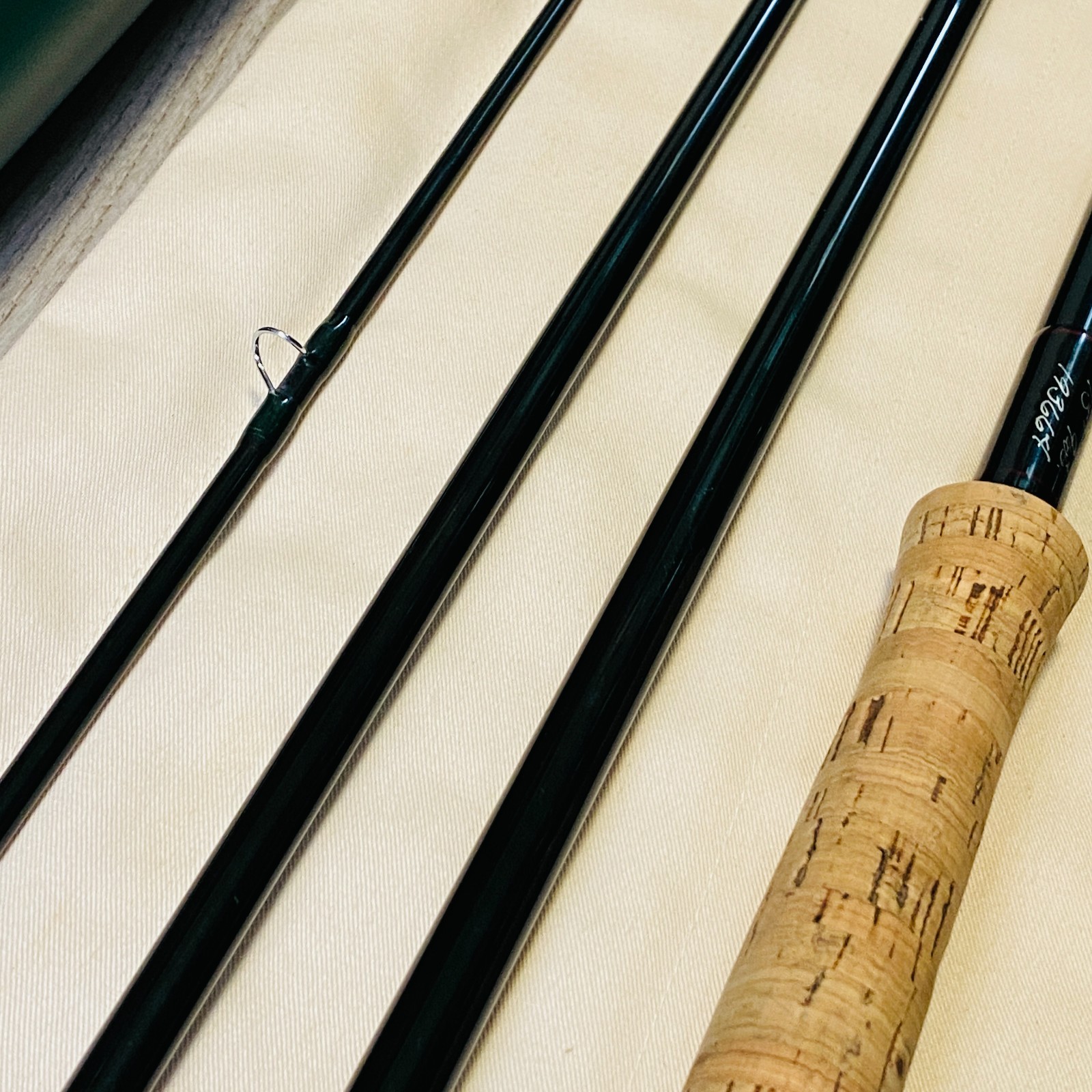 R.L. Winston Boron III TH 15’0″ 4pcs 9wt Fly Rod Fishing w/tube & sock