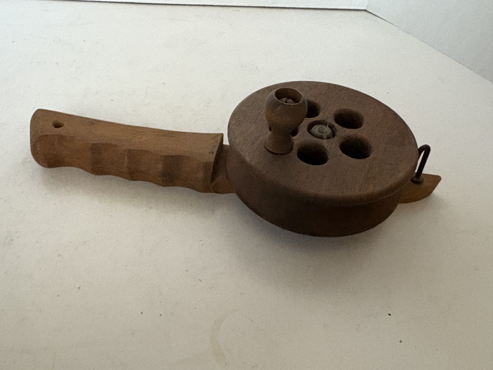 Vintage Wooden Ice Fishing Reel Drop Liner Untested