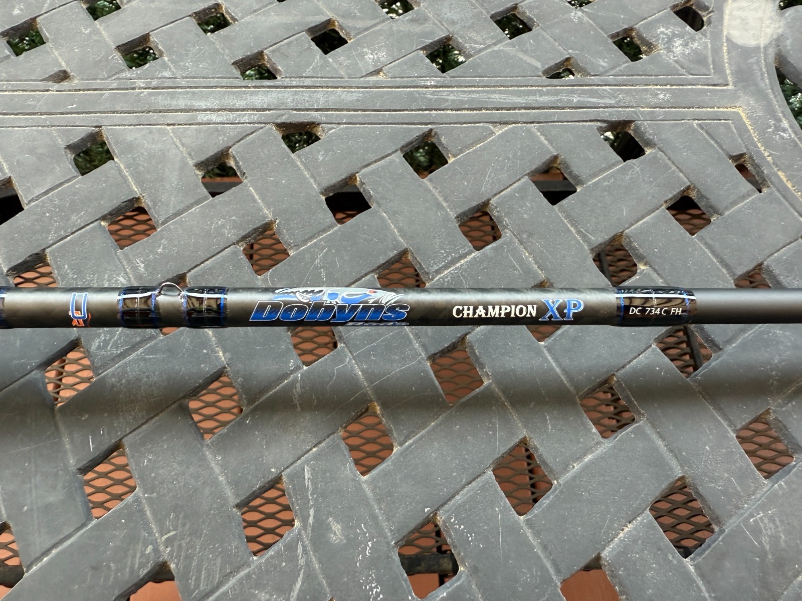 Dobyns Champion XP DC 734C FH, 7’3″, Heavy, Fast, 10-20lb, 1/4-1oz, Casting Rod