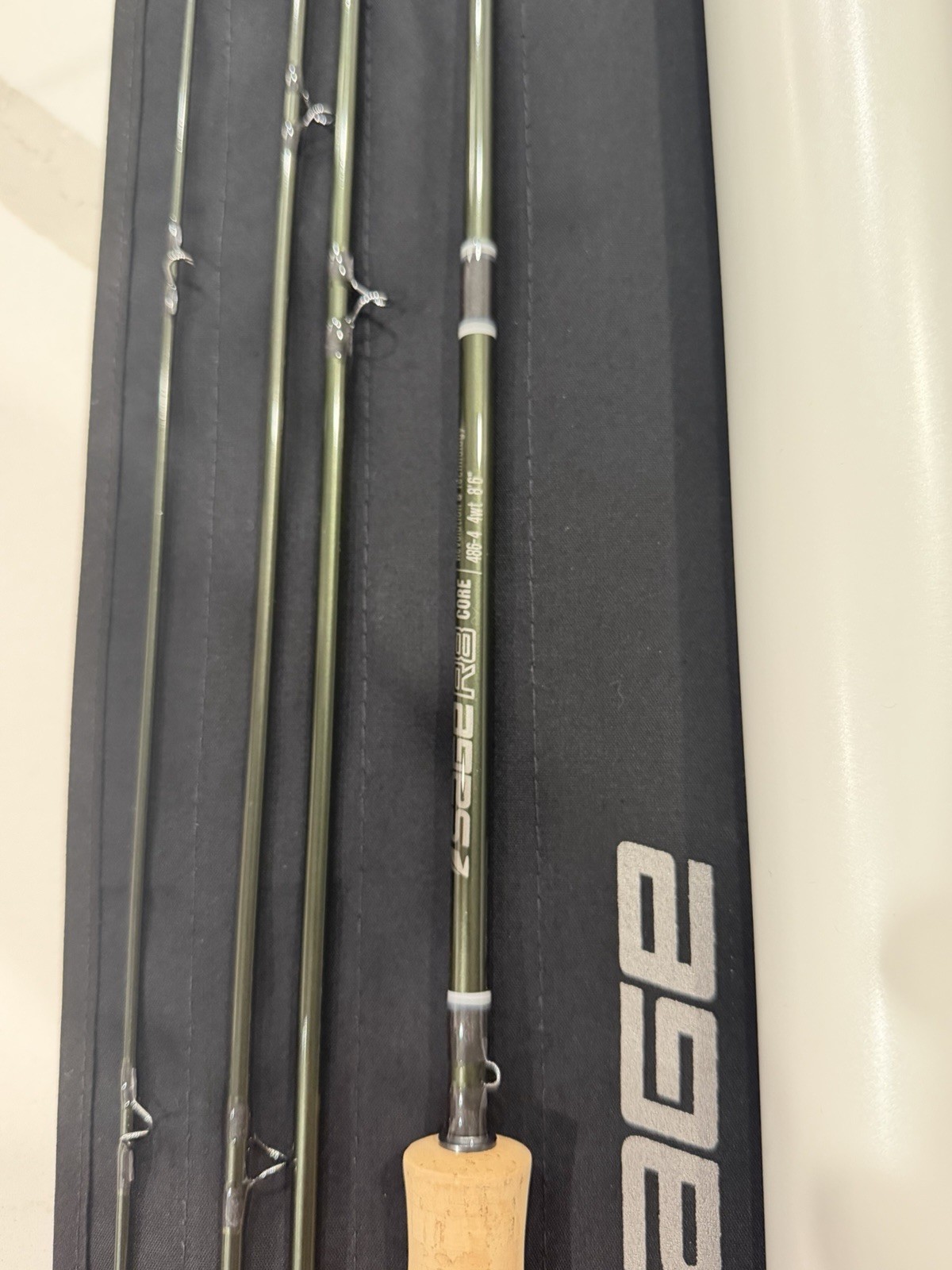 SAGE R8 Core Fly Rod – 4wt, 8 ft. 6 in.