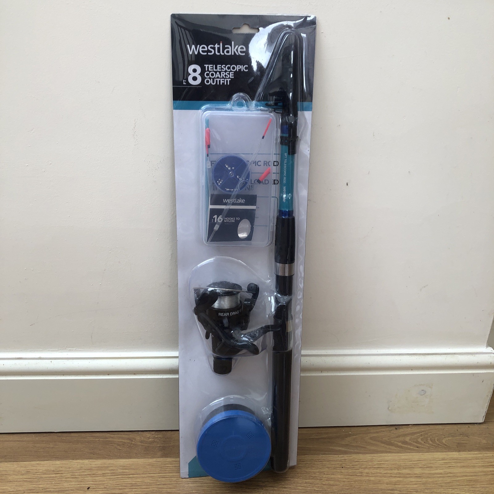 WESTLAKE Telescopic Coarse Outfit 8ft fishing starter set