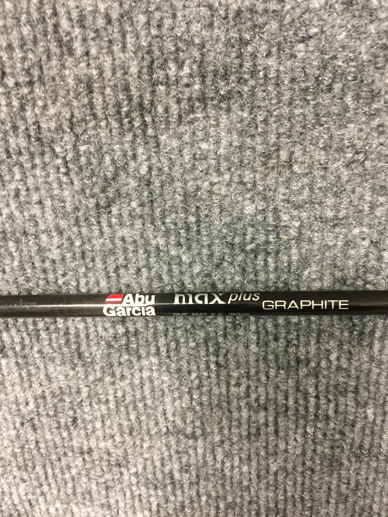Abu Garcia Max Plus Graphite BMF 8667 AFTMA 6-7 8′ 6″ Fishing Rod with Case