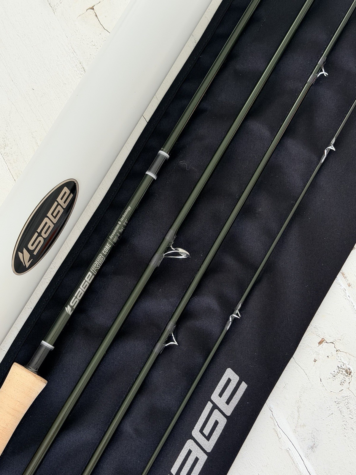 **BEAUTIFUL** 🔥 SAGE R8 Core 9wt. 9’ft~4Pc FlyRod!! 🔥~LEGENDARY~🔥