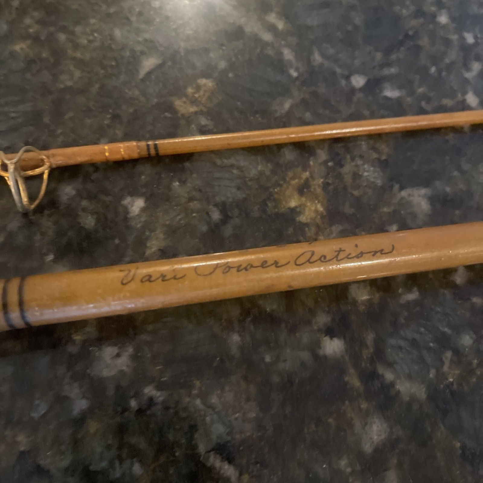 Heddon Golden MARK 50 Pro Weight Spinning Rod 6’ 9” 7646 Vtg Gorgeous 2 Pc Coll