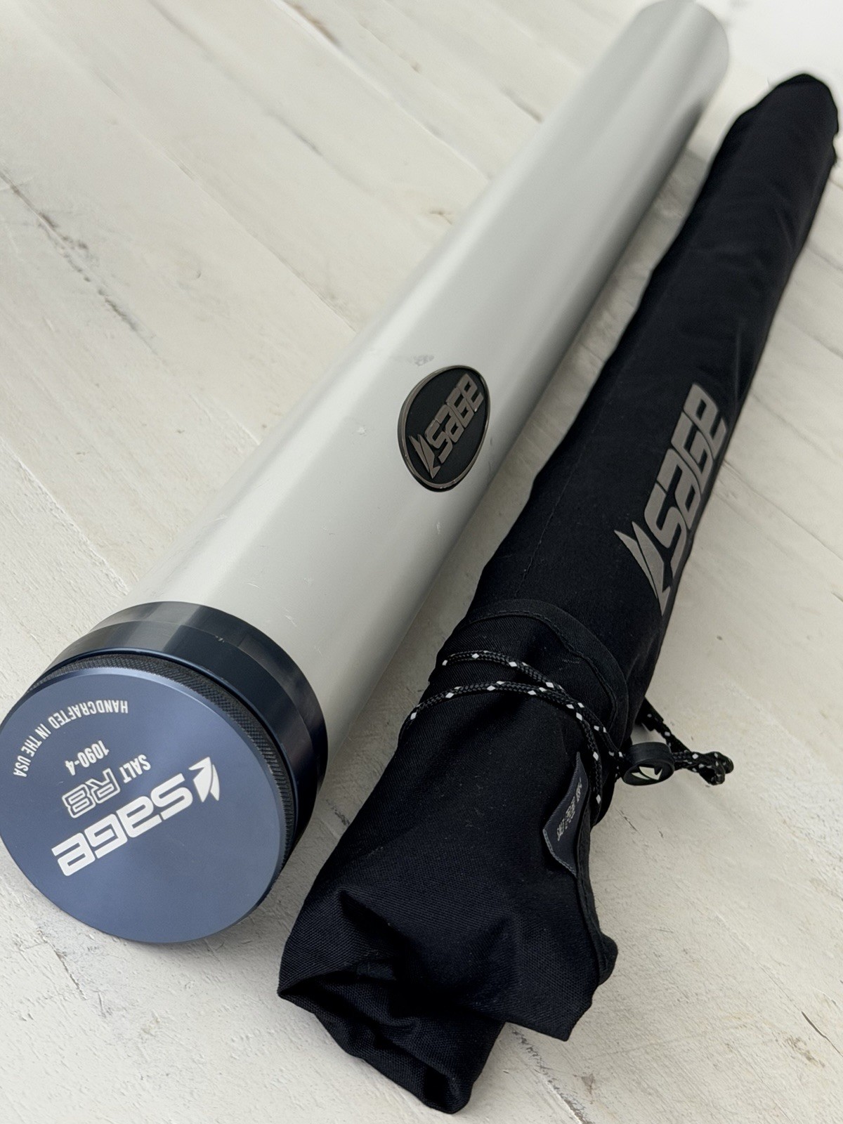 **BEAUTIFUL** 🔥 SAGE R8 SALT 10wt. 9’ft~4Pc FlyRod!! 🔥~LEGENDARY~🔥