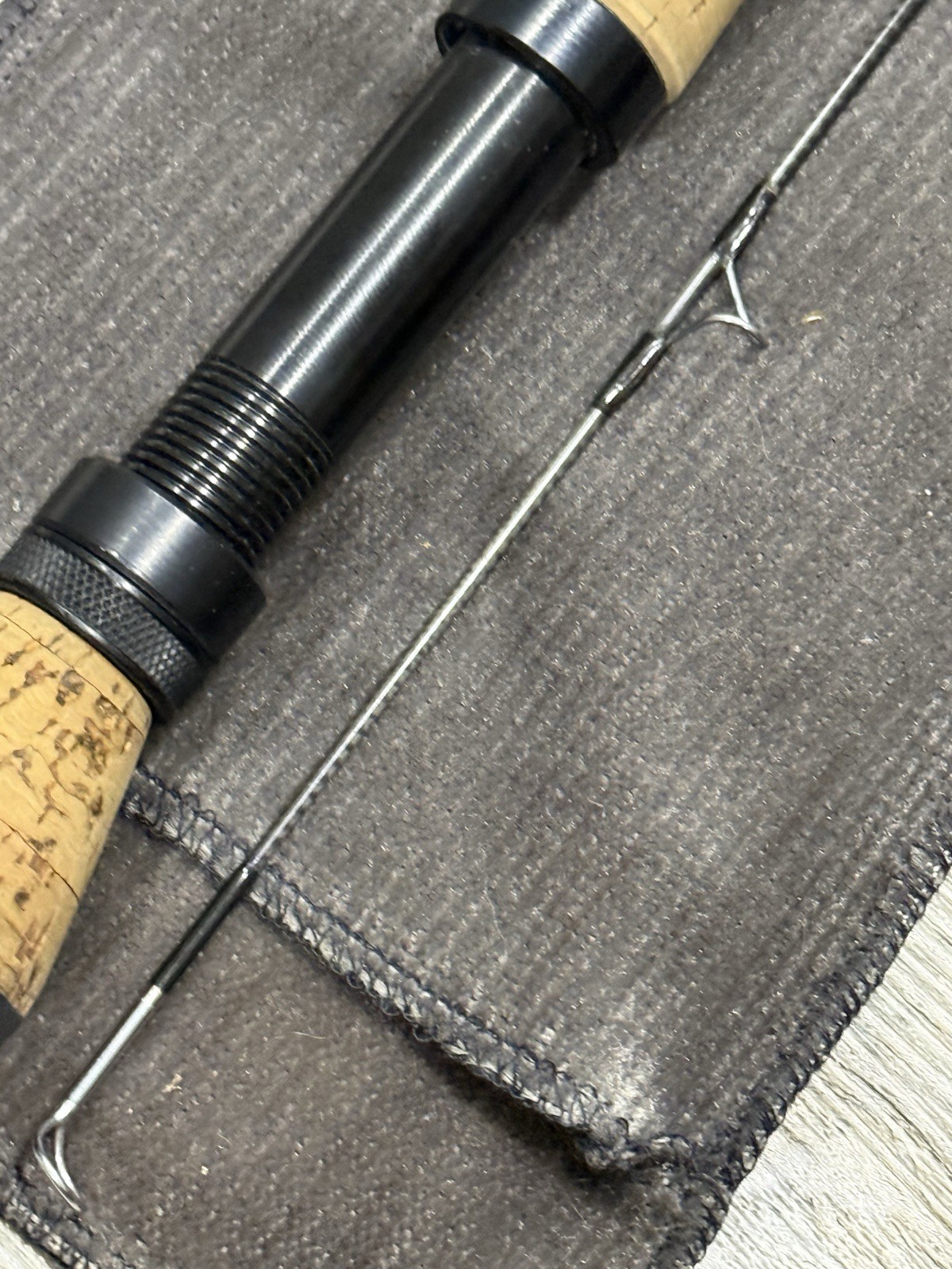 G-Loomis Fr-10812 Imx Fly Rod 9Ft #12 2Pc With Sock & Case