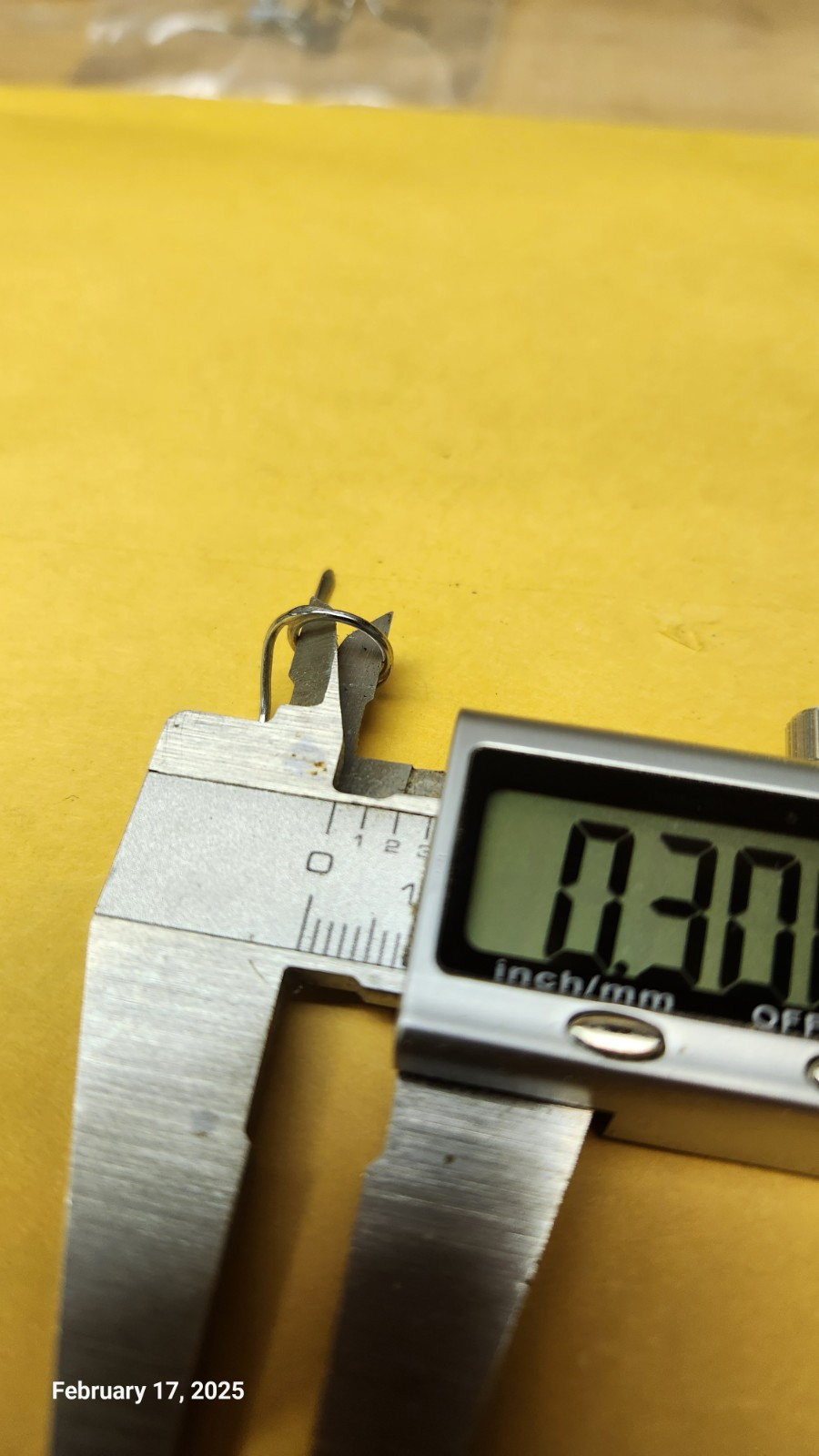 Pezon et Michel Small Stripping Guide