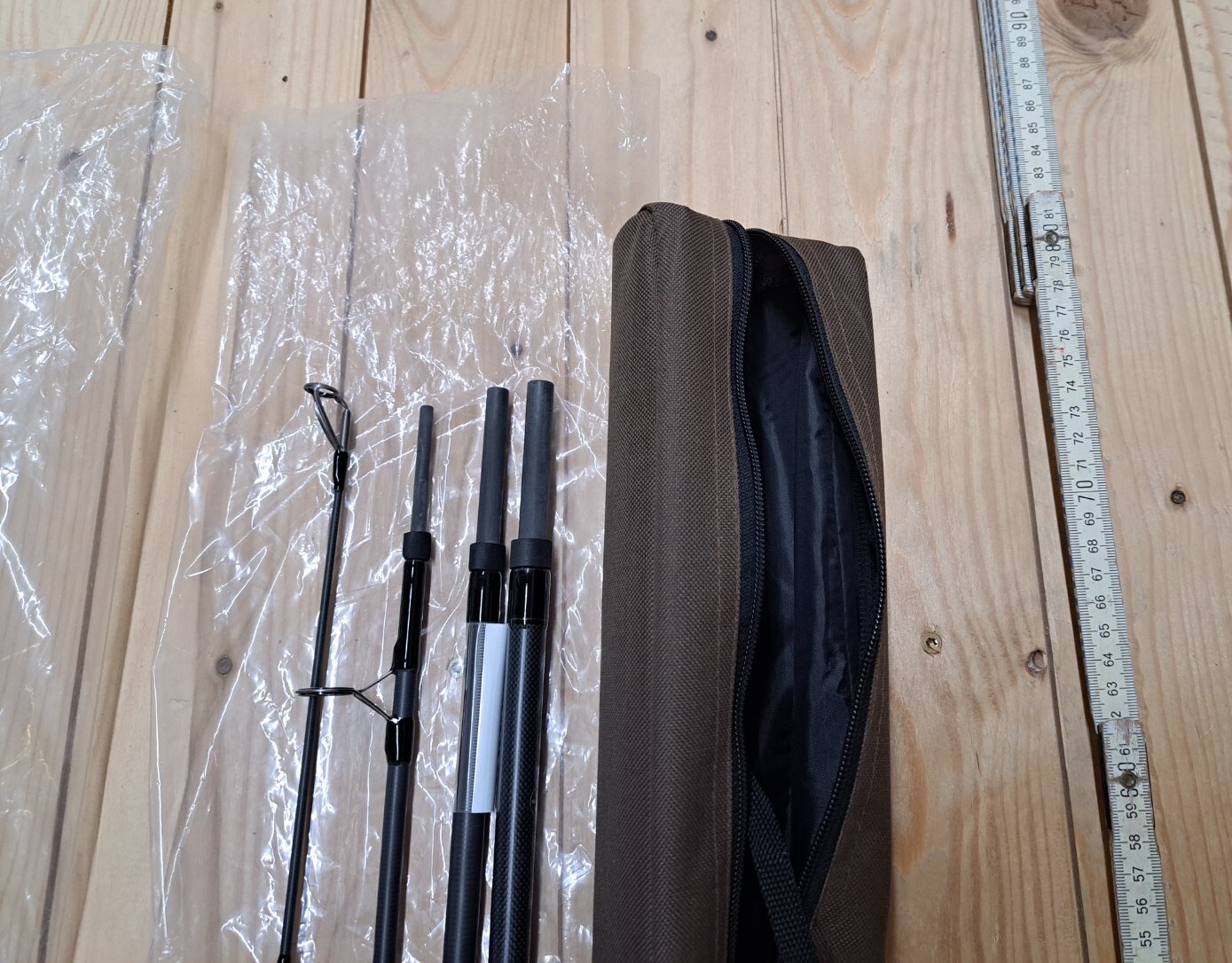 2 × Shimano TX Lite A Carp 9ft 3lb Carp Rods 4pc NEW inc pipe carp