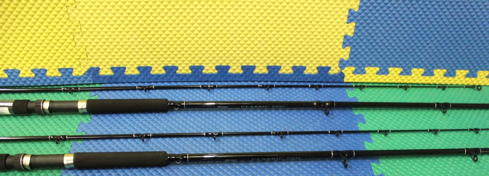 Okuma Black Classic Pro 8′ 6″ Conventional Trolling Rod 2-Piece CPDR-86M 2-Pack!