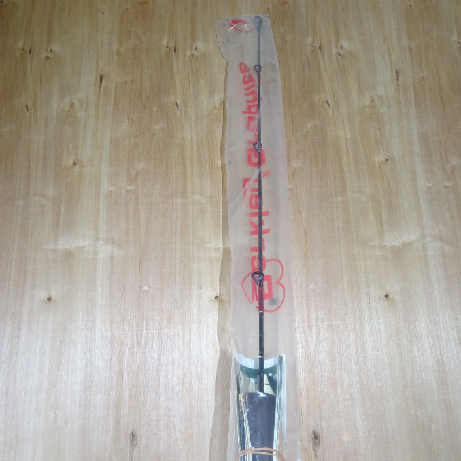 NEW NOS Berkley Grayfite Graphite Composite 5’2″ Baitcasting Fishing Rod GF12ML