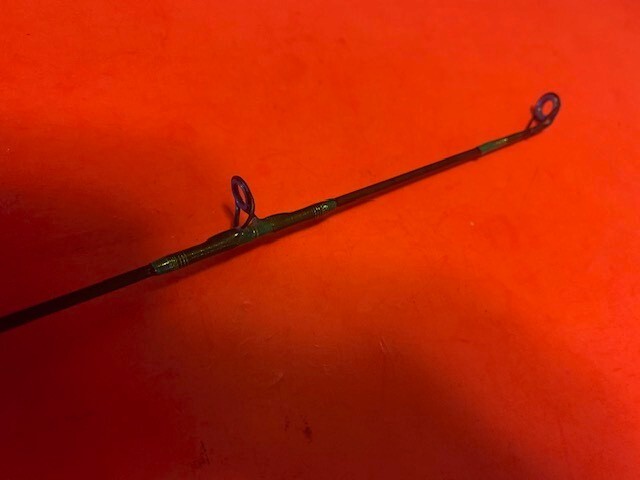 CUSTOM BUILT GLOOMIS 7 FOOT 6 INCH 12 TO 25 POUND CLASS BAITCASTING FISHING ROD