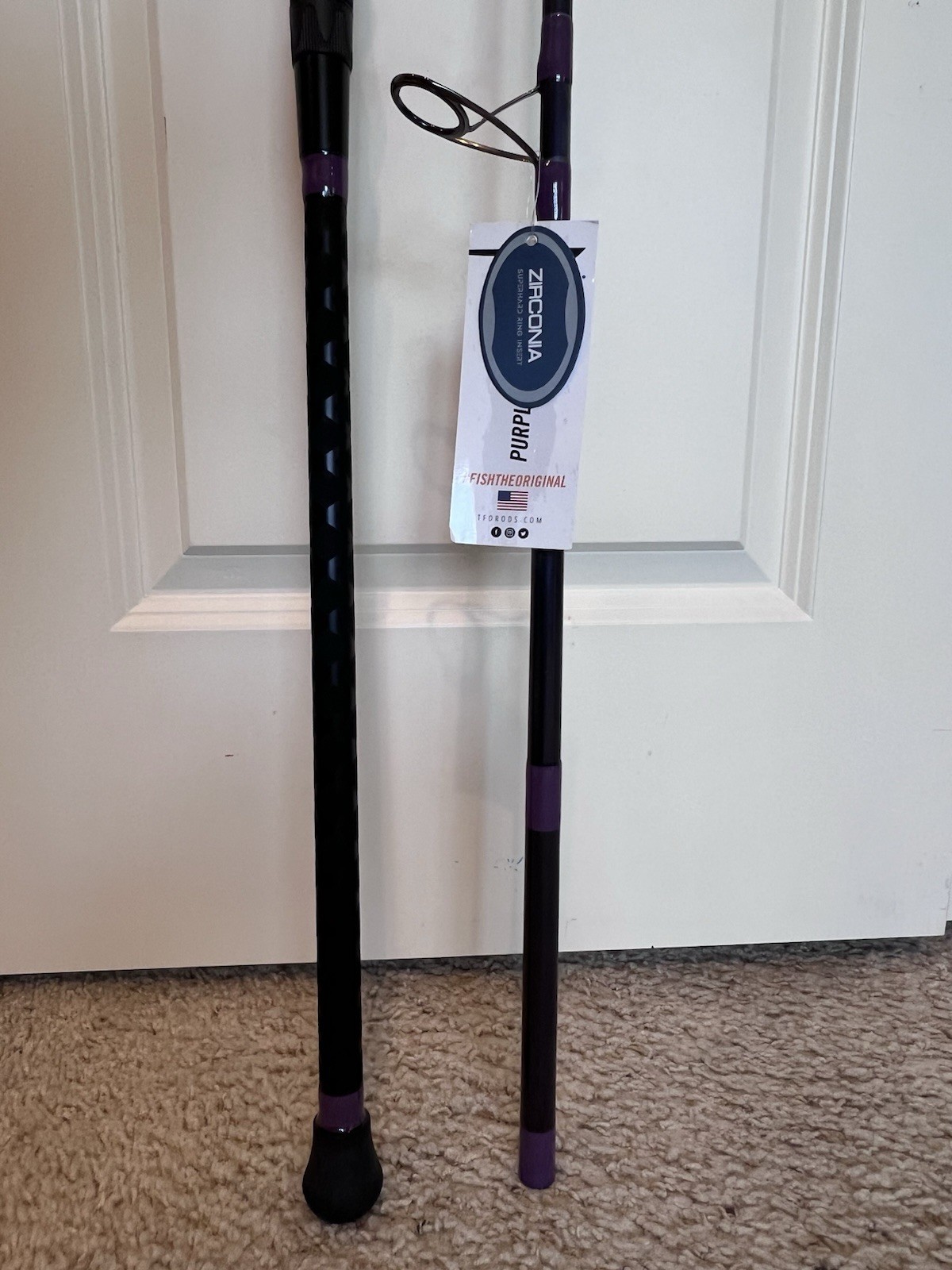 TFO Purple Haze 9ft Spinning Surf Rod 2pc MH Fast Graphite PHS 904-2 GLoomis