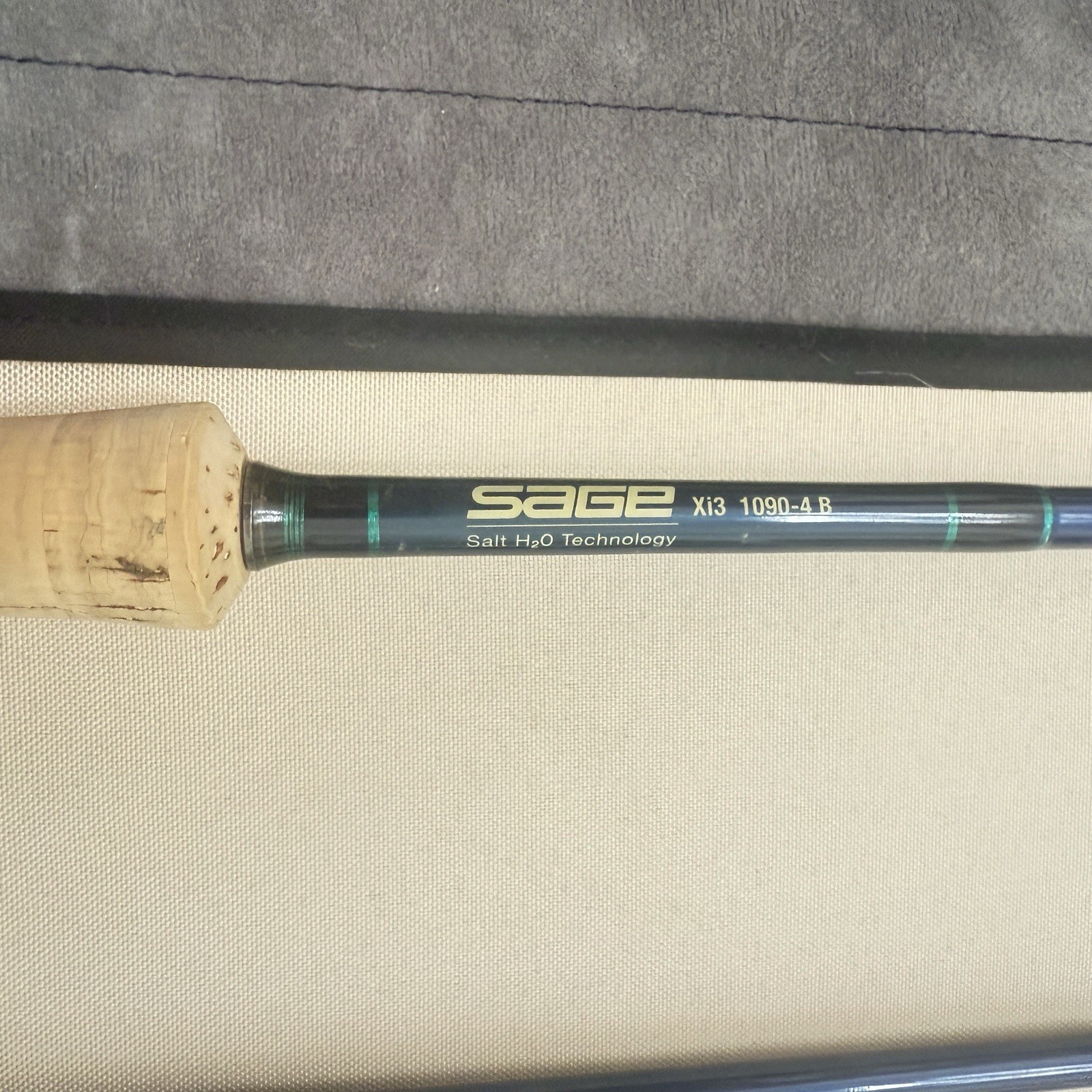 Sage Xi3 1090-4pc, 9’ , 10 wt. Fast action Heavy Saltwater Fly Rod w/ Tube Sock